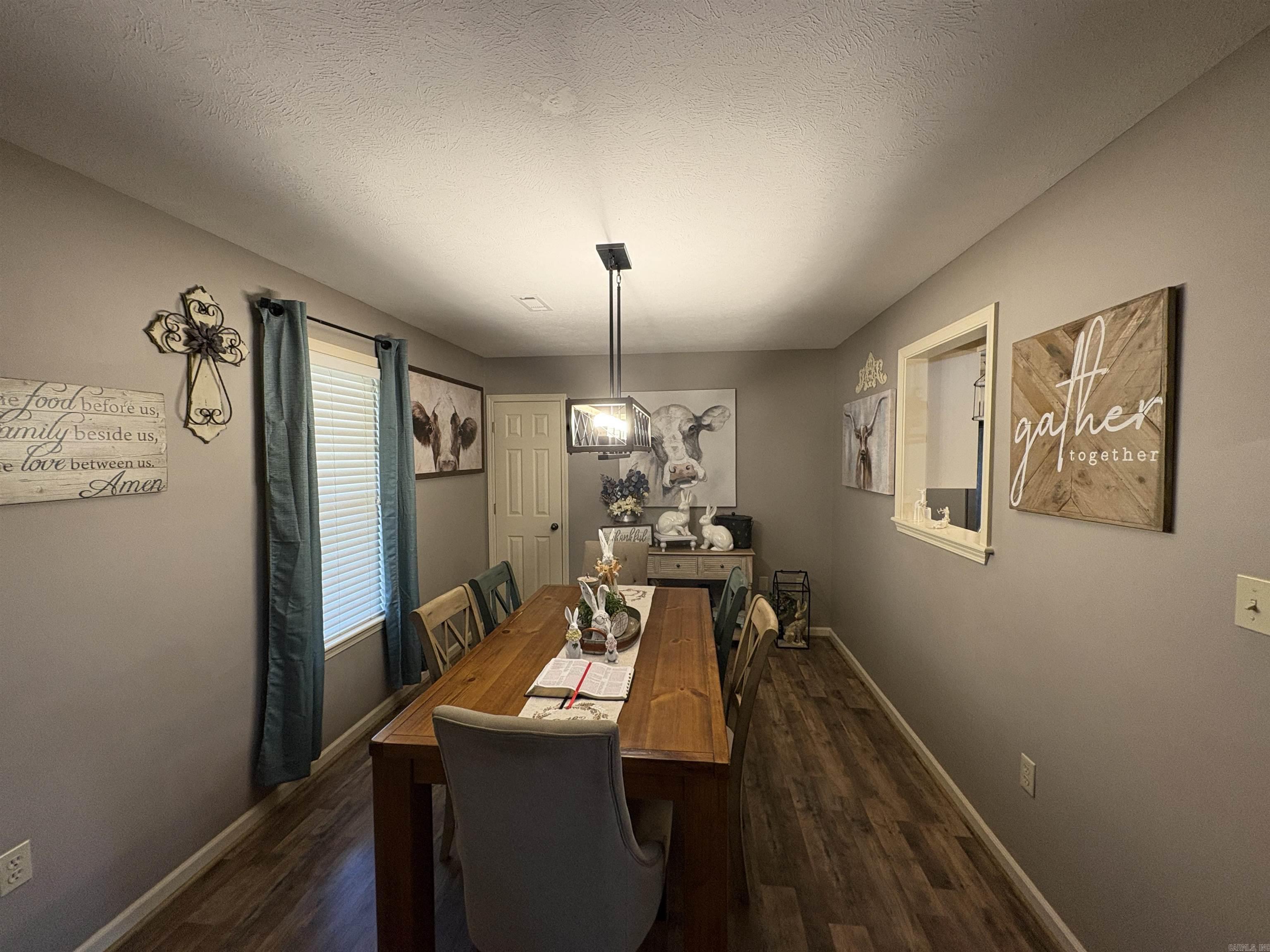 VALLEY ELMS S/D - Residential