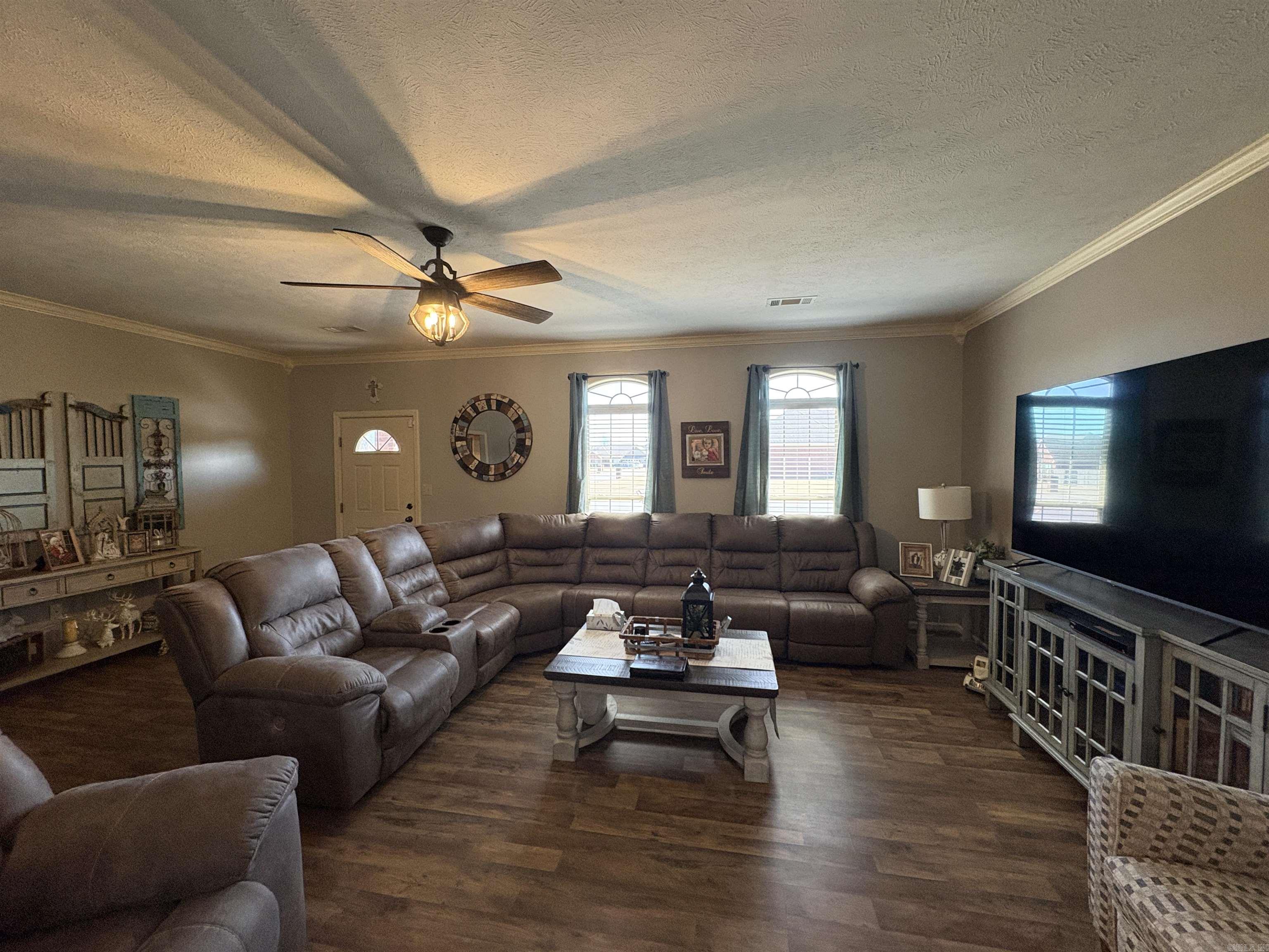 VALLEY ELMS S/D - Residential