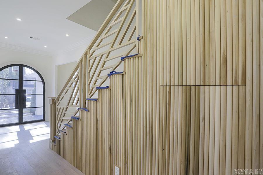 Newtons - Residential