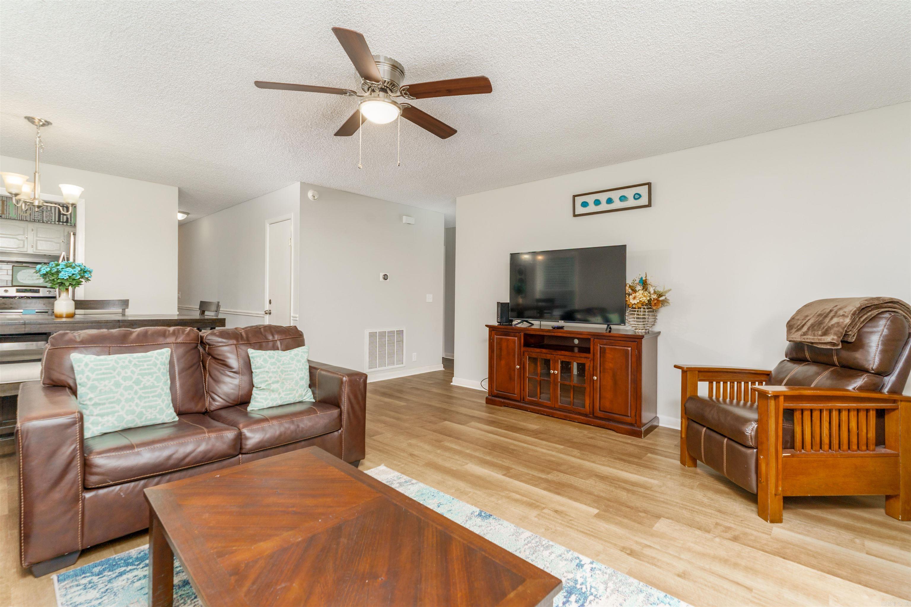 CORONADO COURTS - Residential