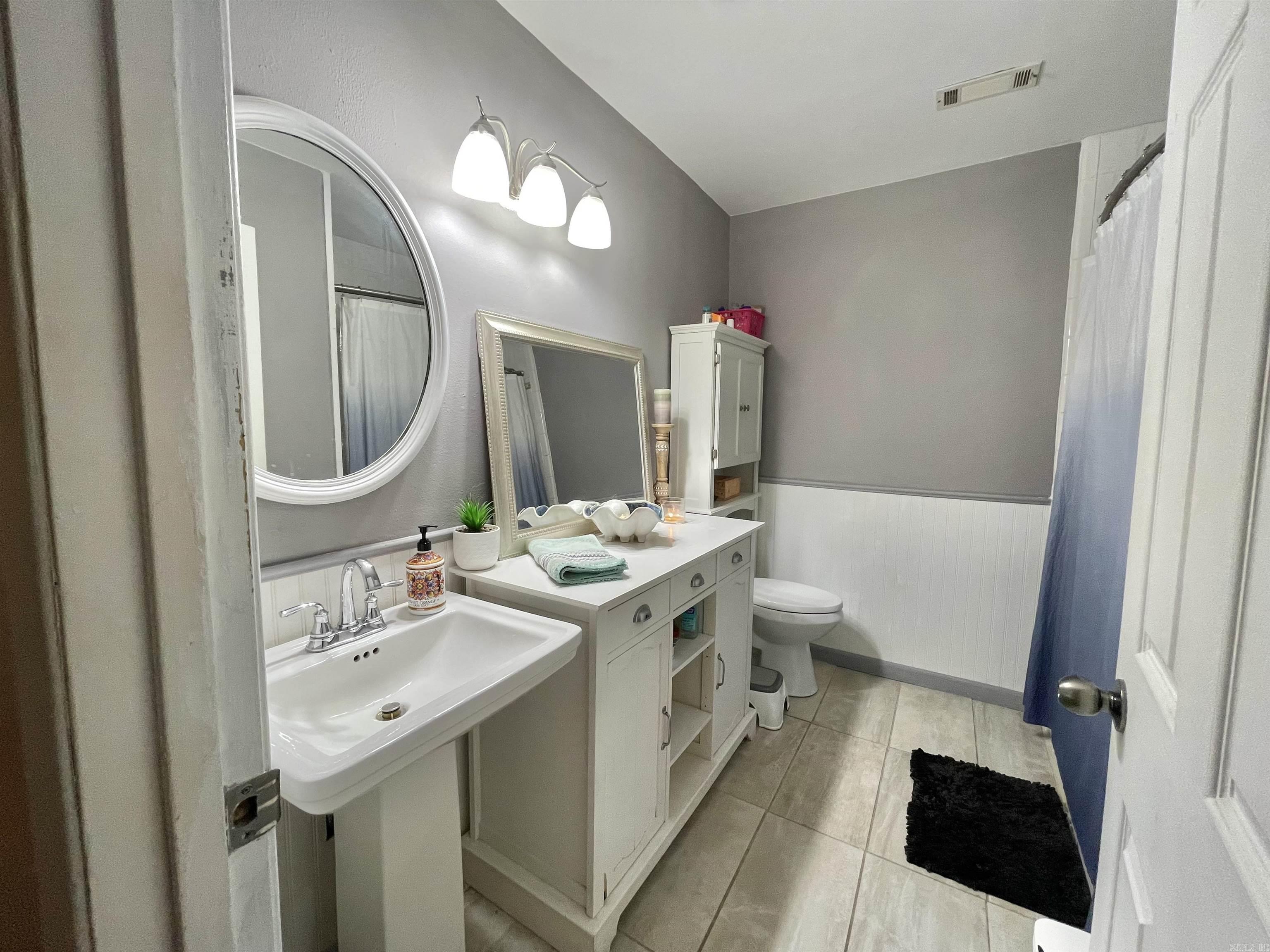 WALTON HEIGHTS - Residential