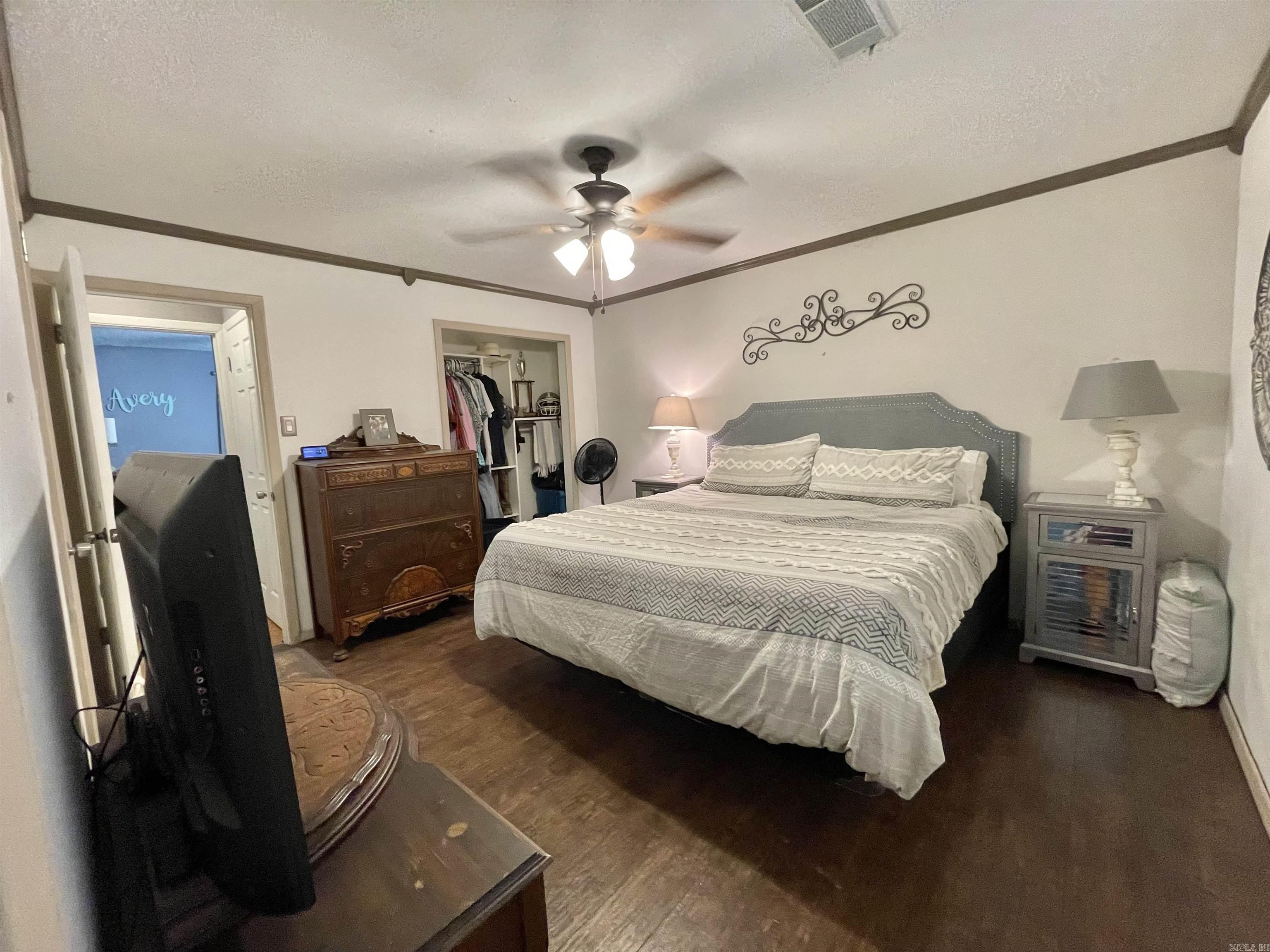 WALTON HEIGHTS - Residential