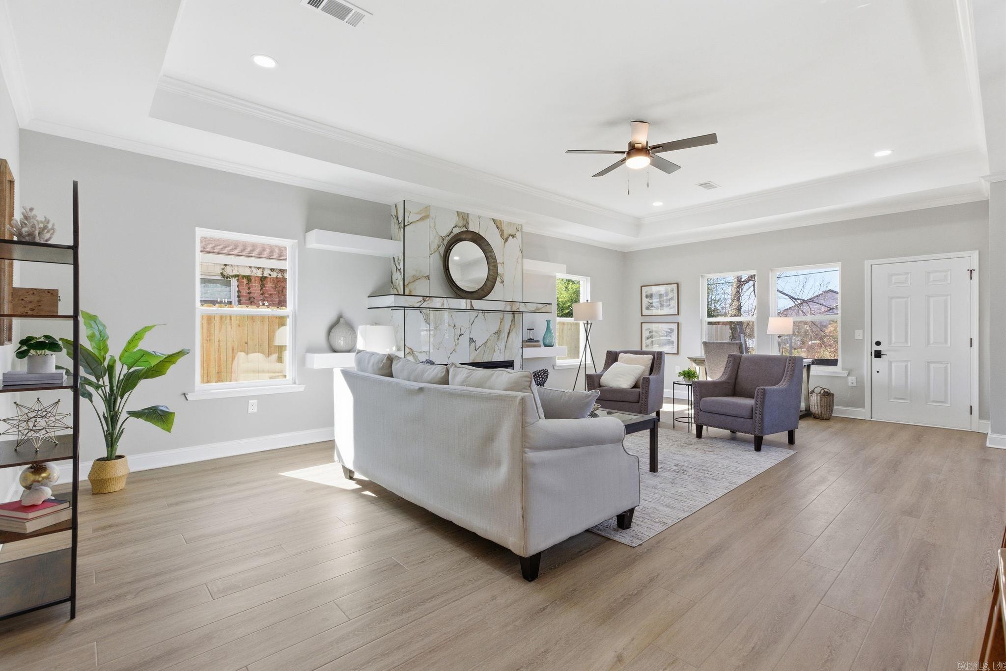 VALLEY VIEW - Residential