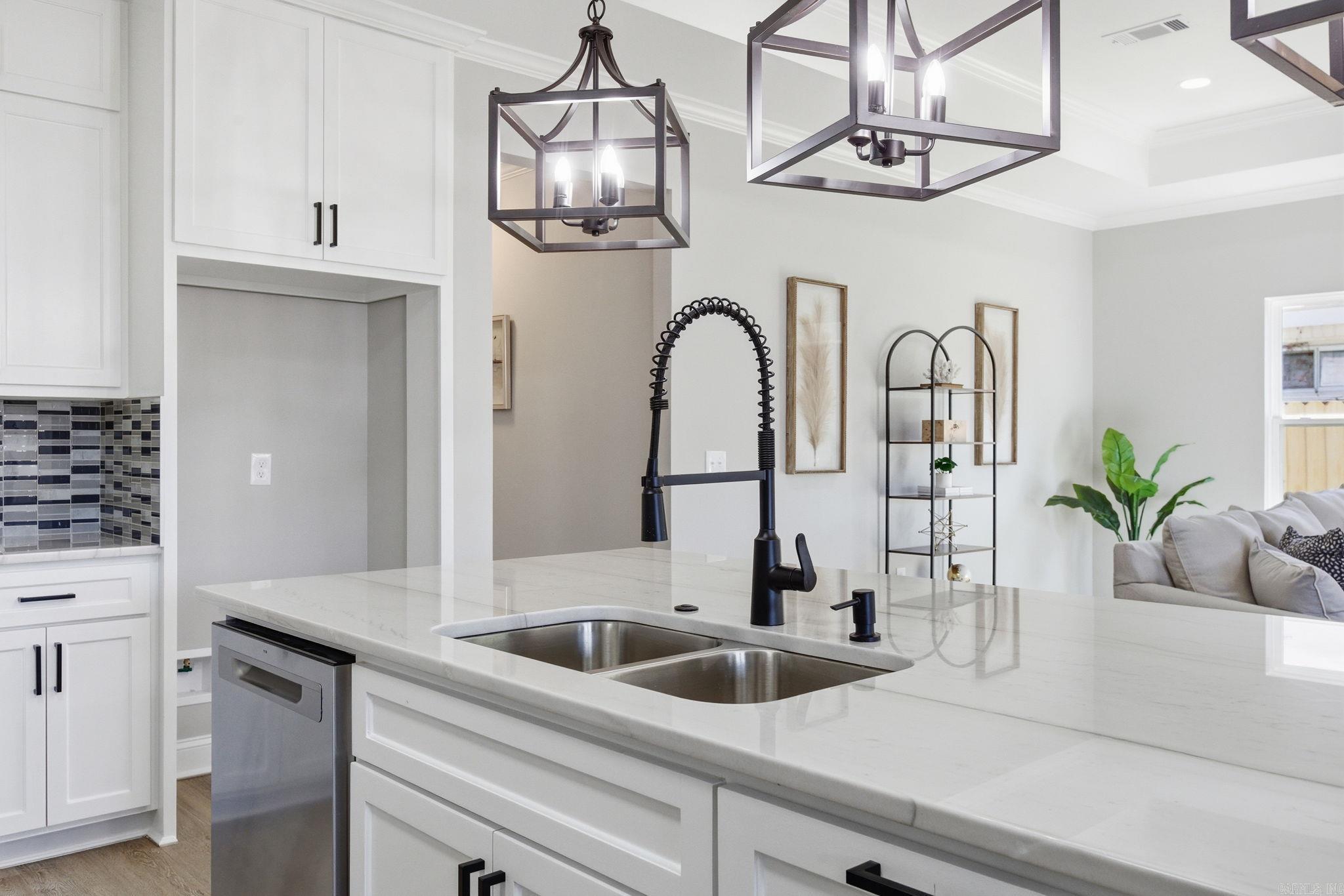 VALLEY VIEW - Residential