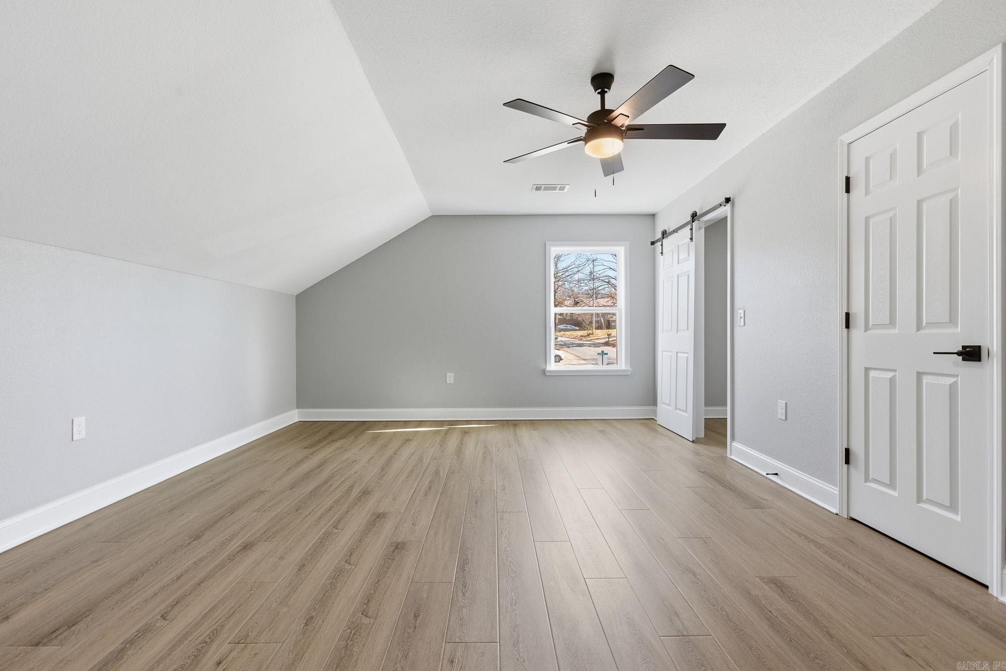 VALLEY VIEW - Residential