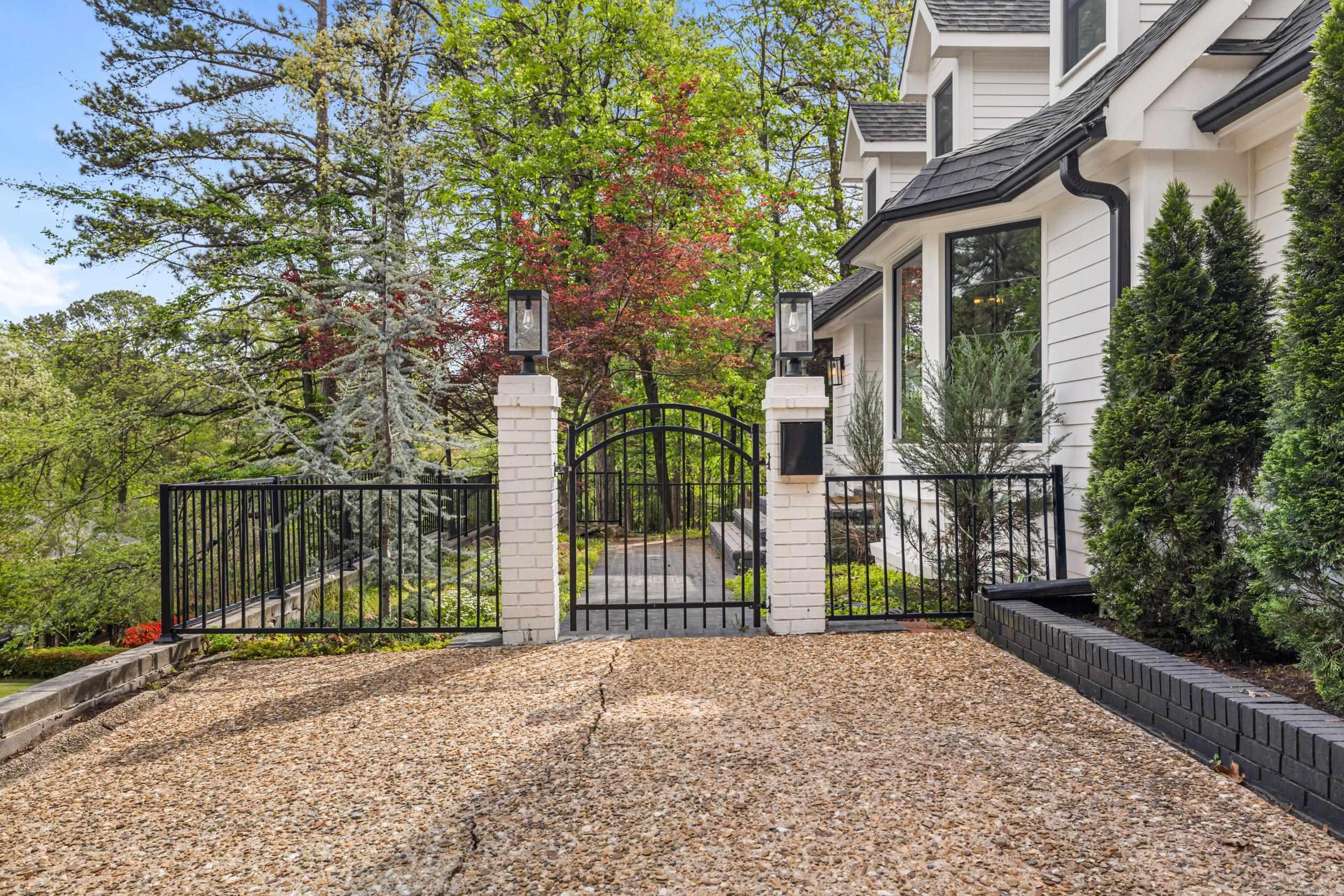 FOXCROFT - Residential