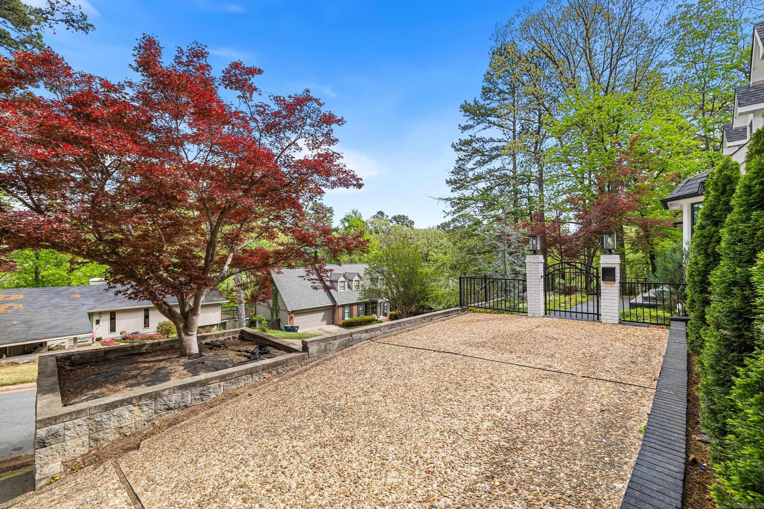 FOXCROFT - Residential