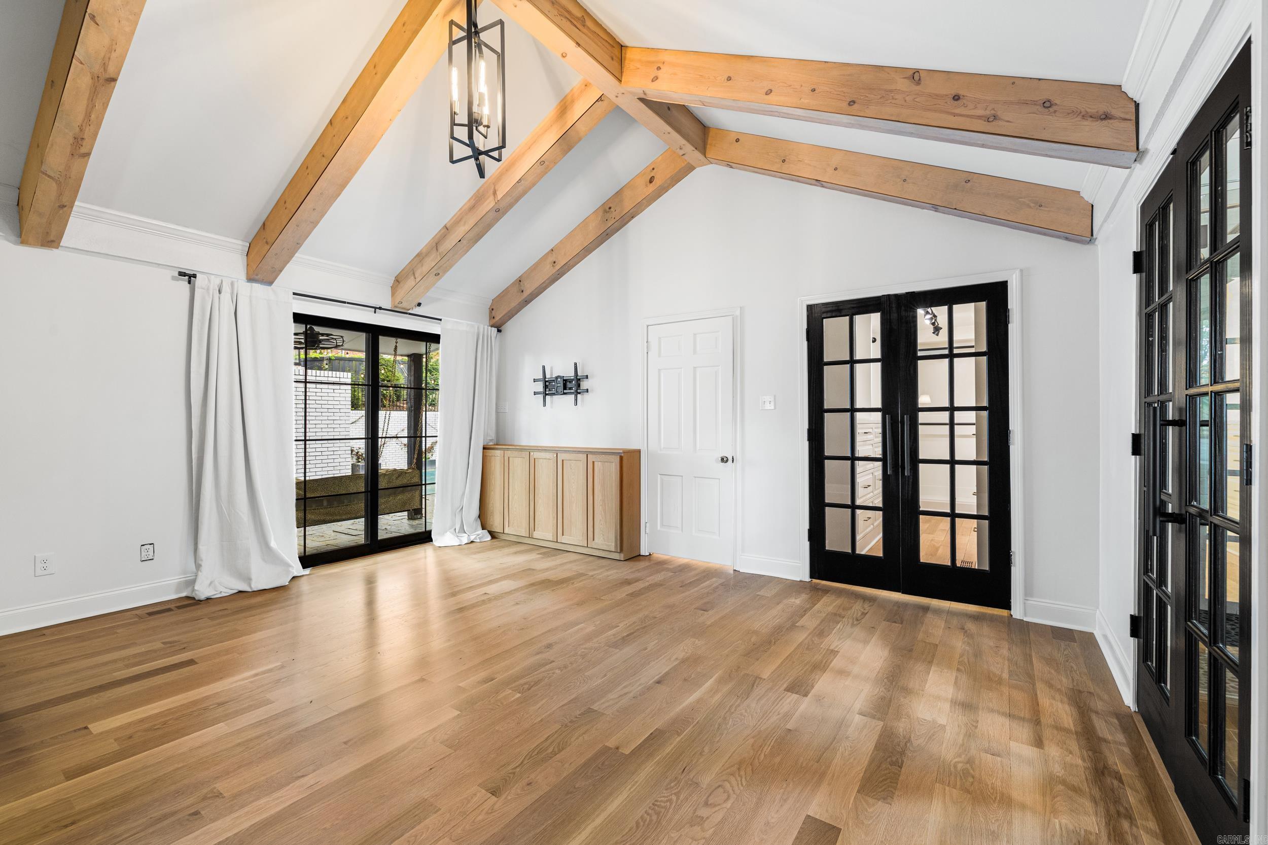 FOXCROFT - Residential