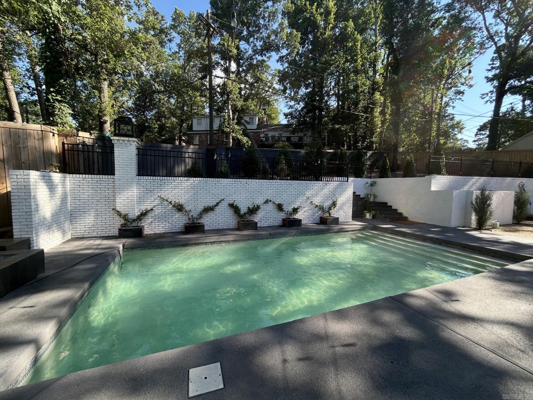 FOXCROFT - Residential