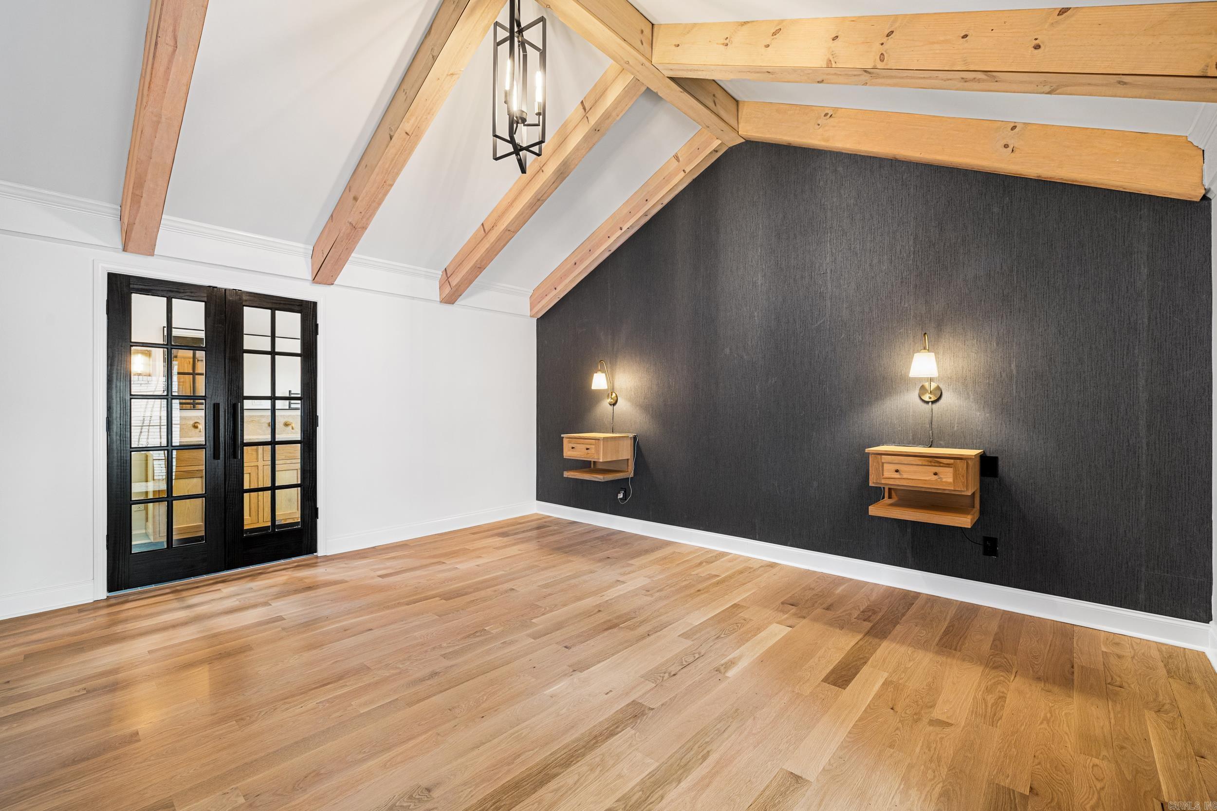 FOXCROFT - Residential