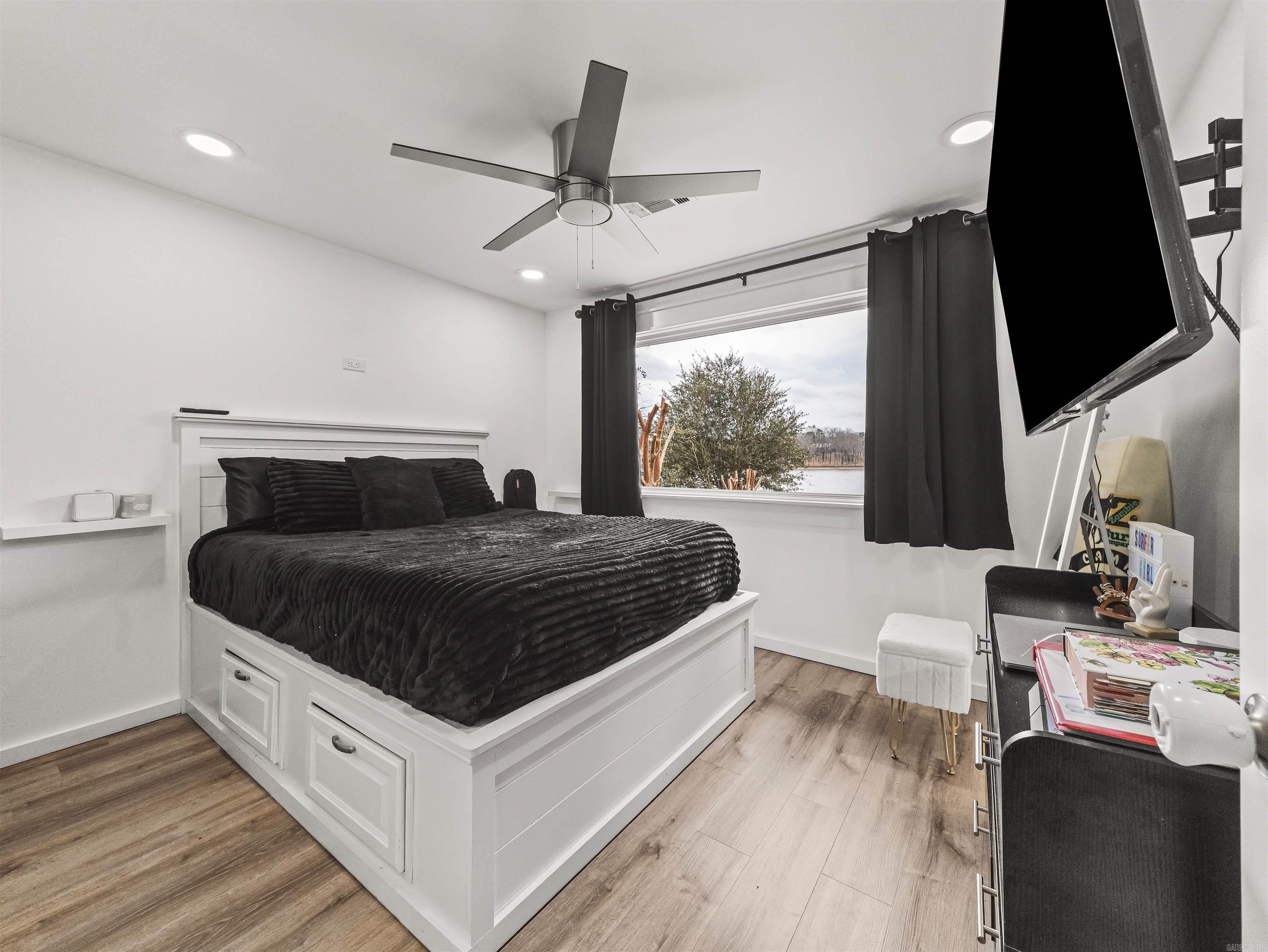 SHORE ACRES - Residential