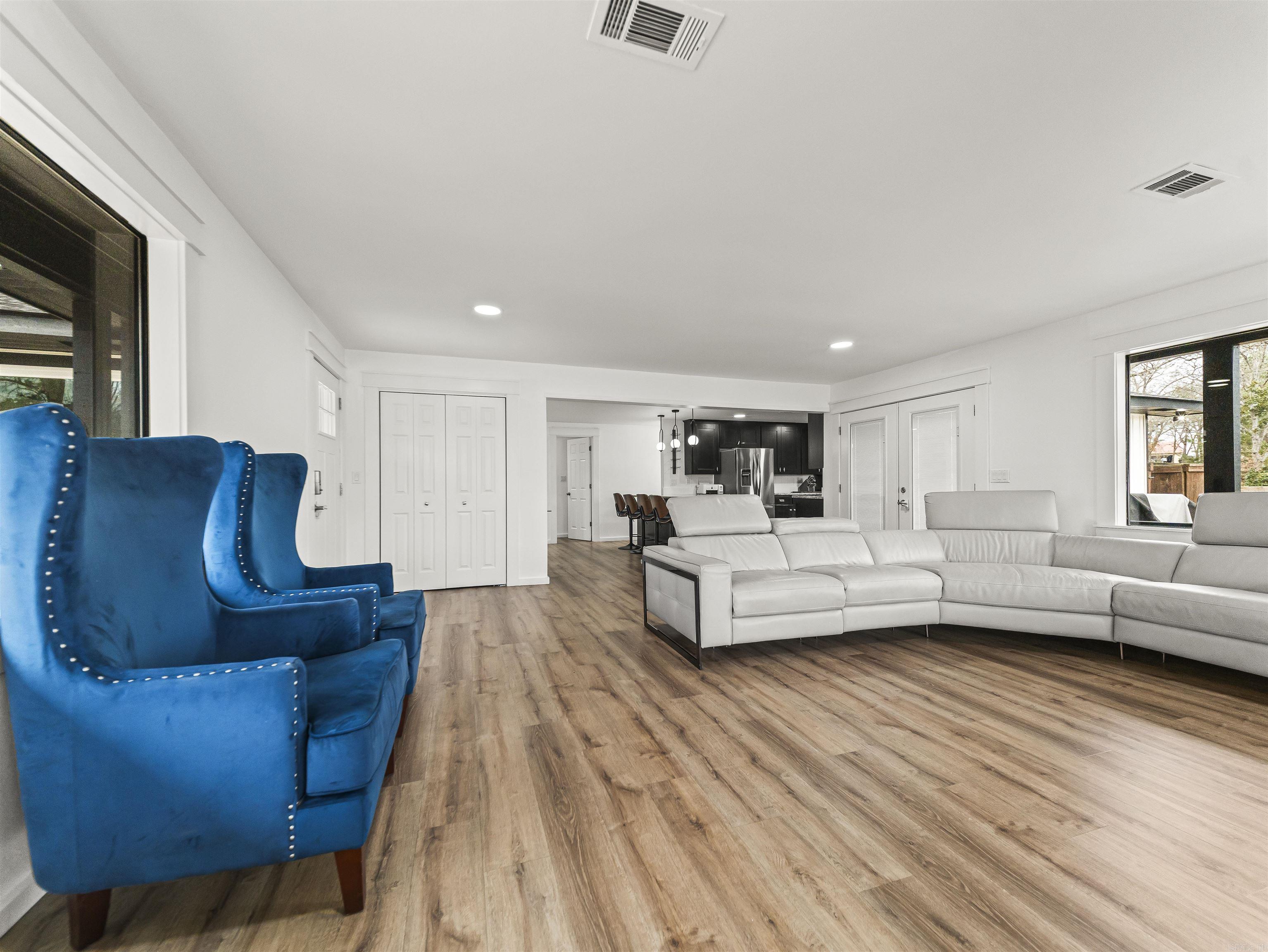 SHORE ACRES - Residential