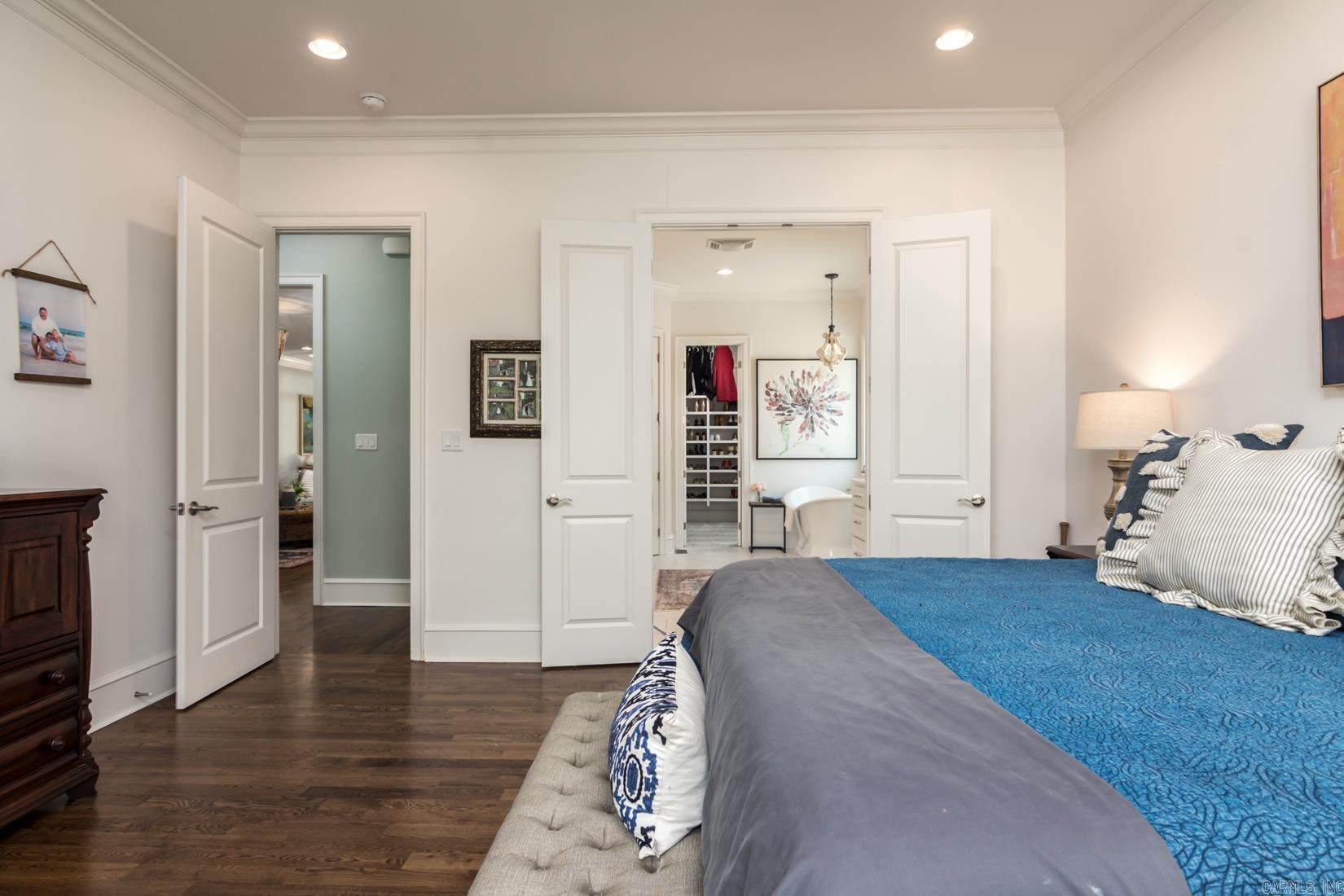 CHENAL VALLEY "MIRABEL COURT" - Residential