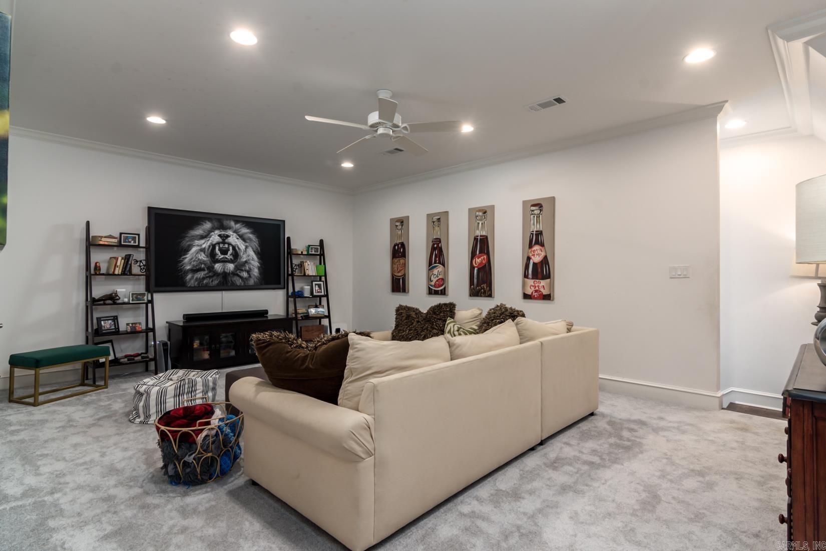 CHENAL VALLEY "MIRABEL COURT" - Residential