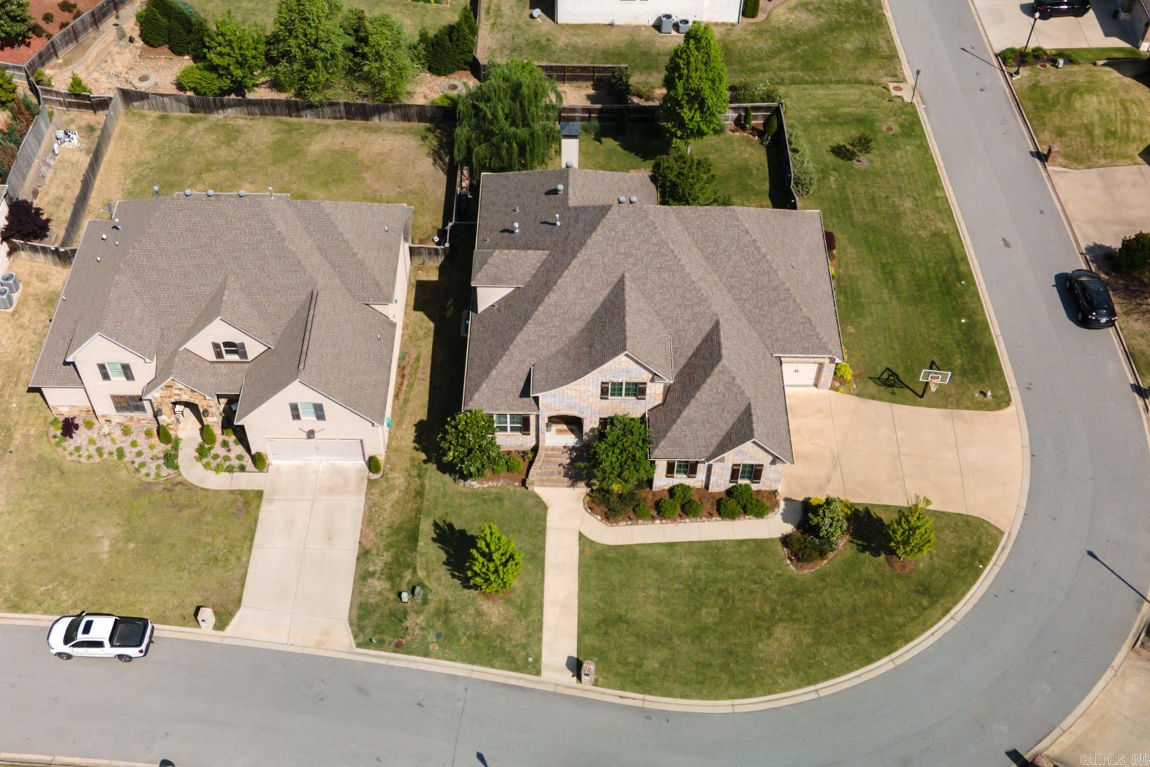 CHENAL VALLEY "MIRABEL COURT" - Residential