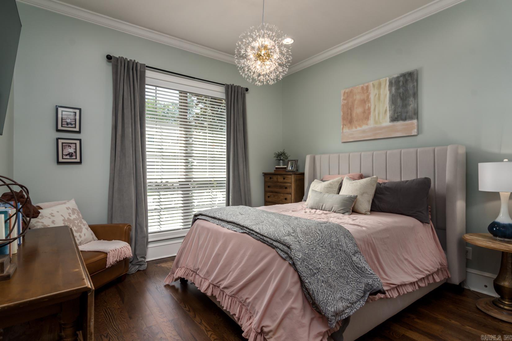 CHENAL VALLEY "MIRABEL COURT" - Residential