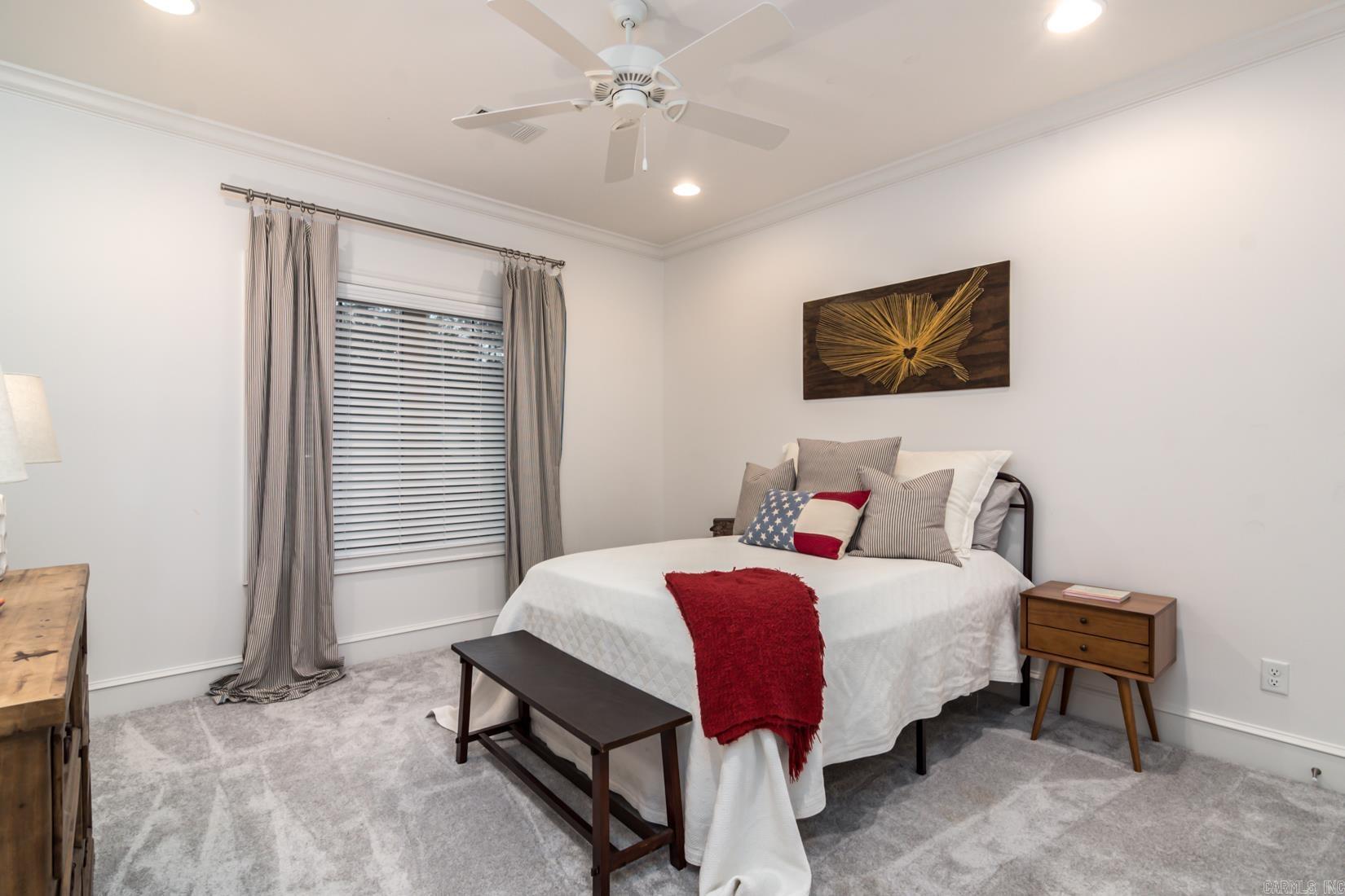 CHENAL VALLEY "MIRABEL COURT" - Residential