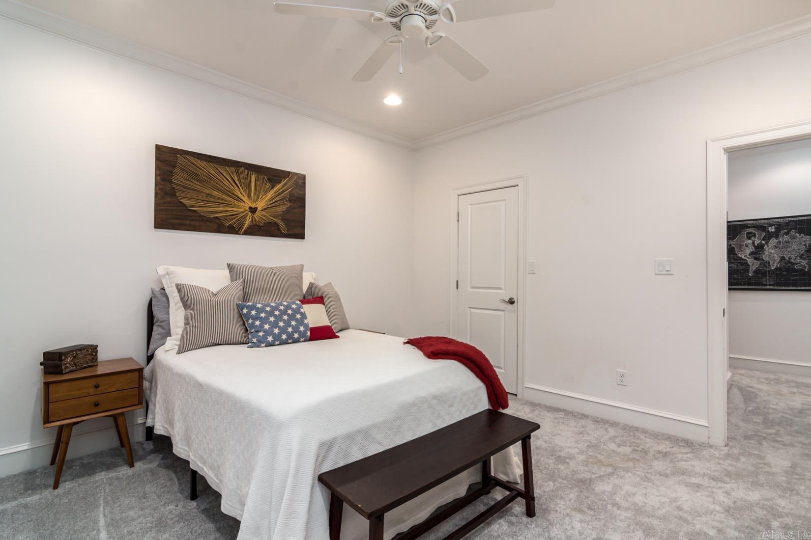 CHENAL VALLEY "MIRABEL COURT" - Residential