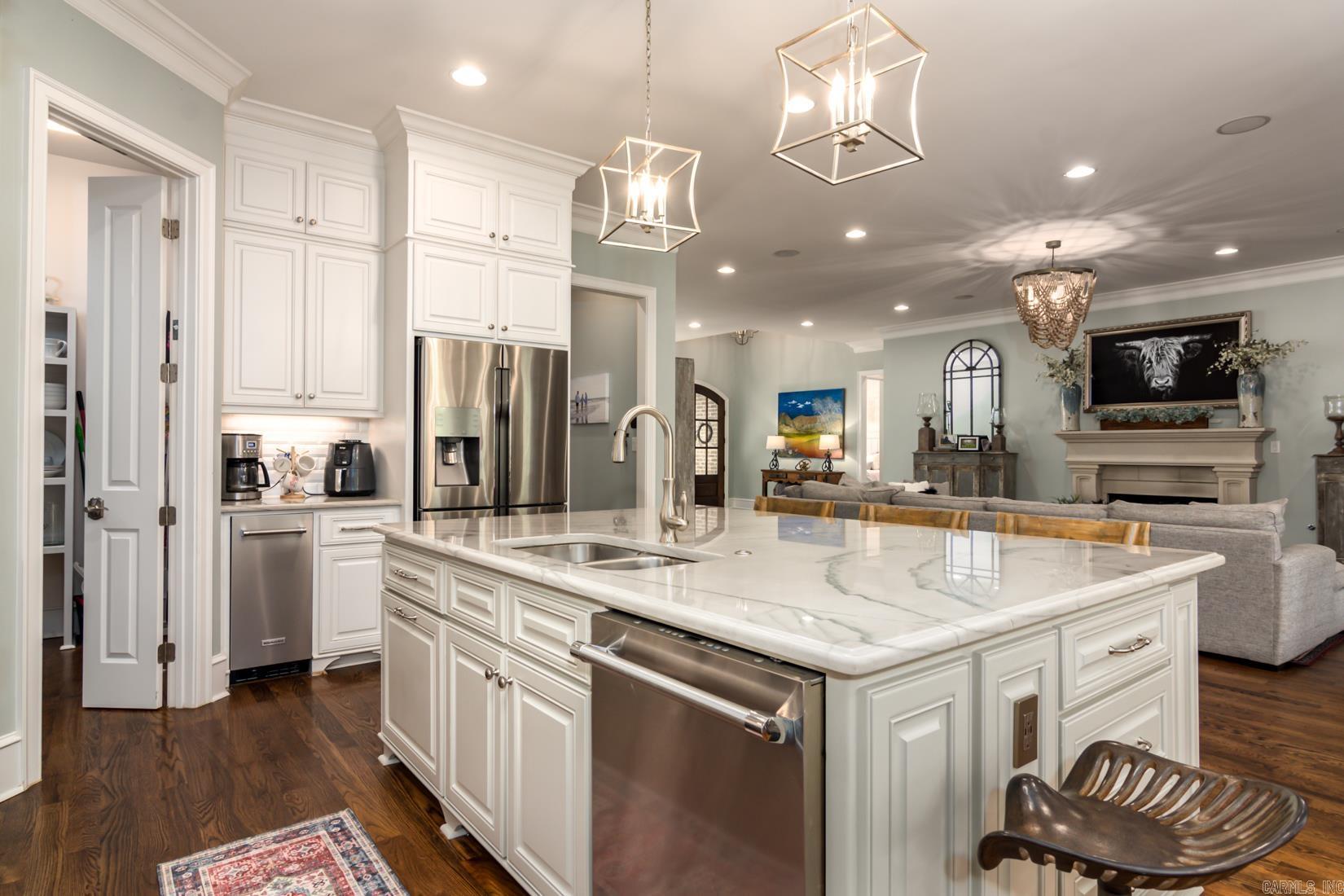 CHENAL VALLEY "MIRABEL COURT" - Residential