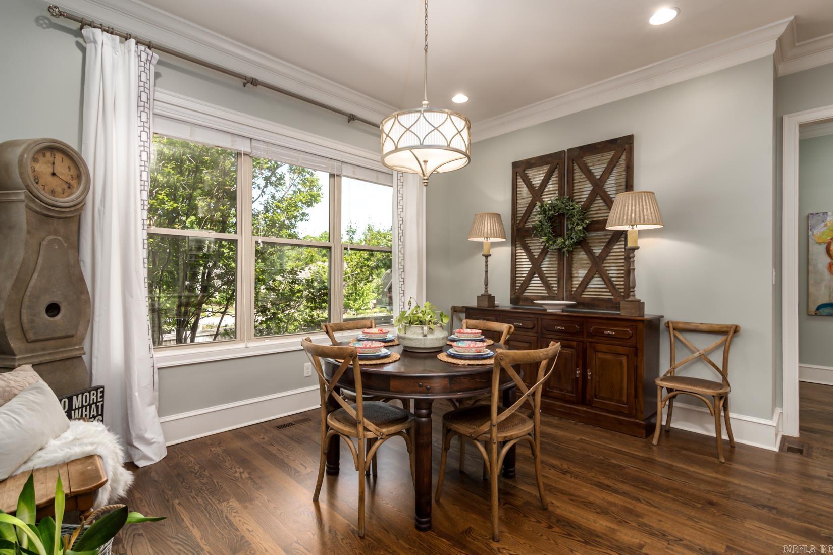 CHENAL VALLEY "MIRABEL COURT" - Residential