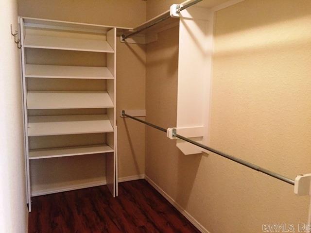 SILVER SPRINGS - Residential