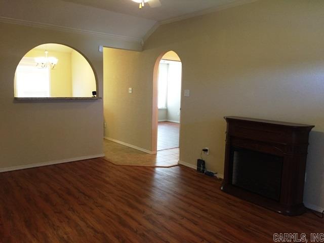 SILVER SPRINGS - Residential