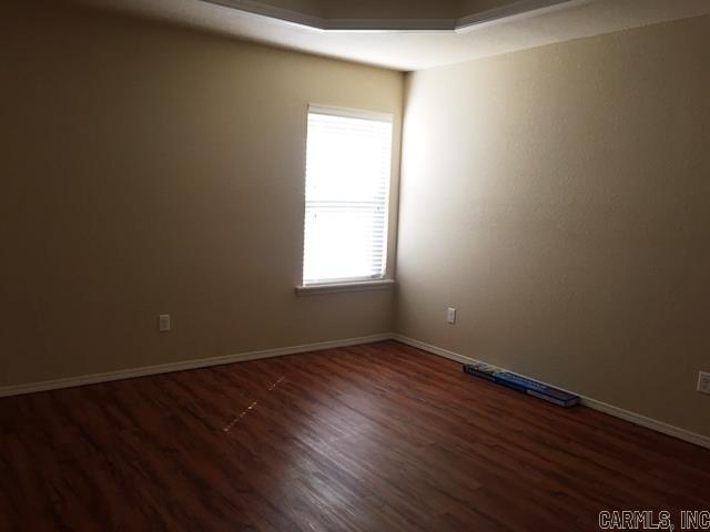 SILVER SPRINGS - Residential