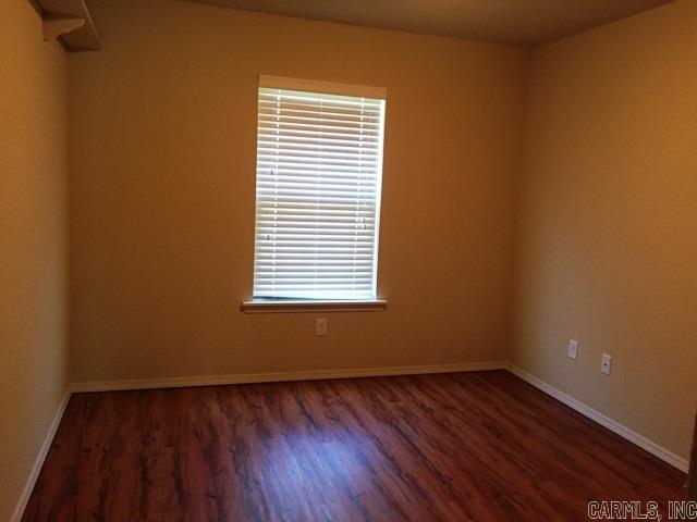 SILVER SPRINGS - Residential