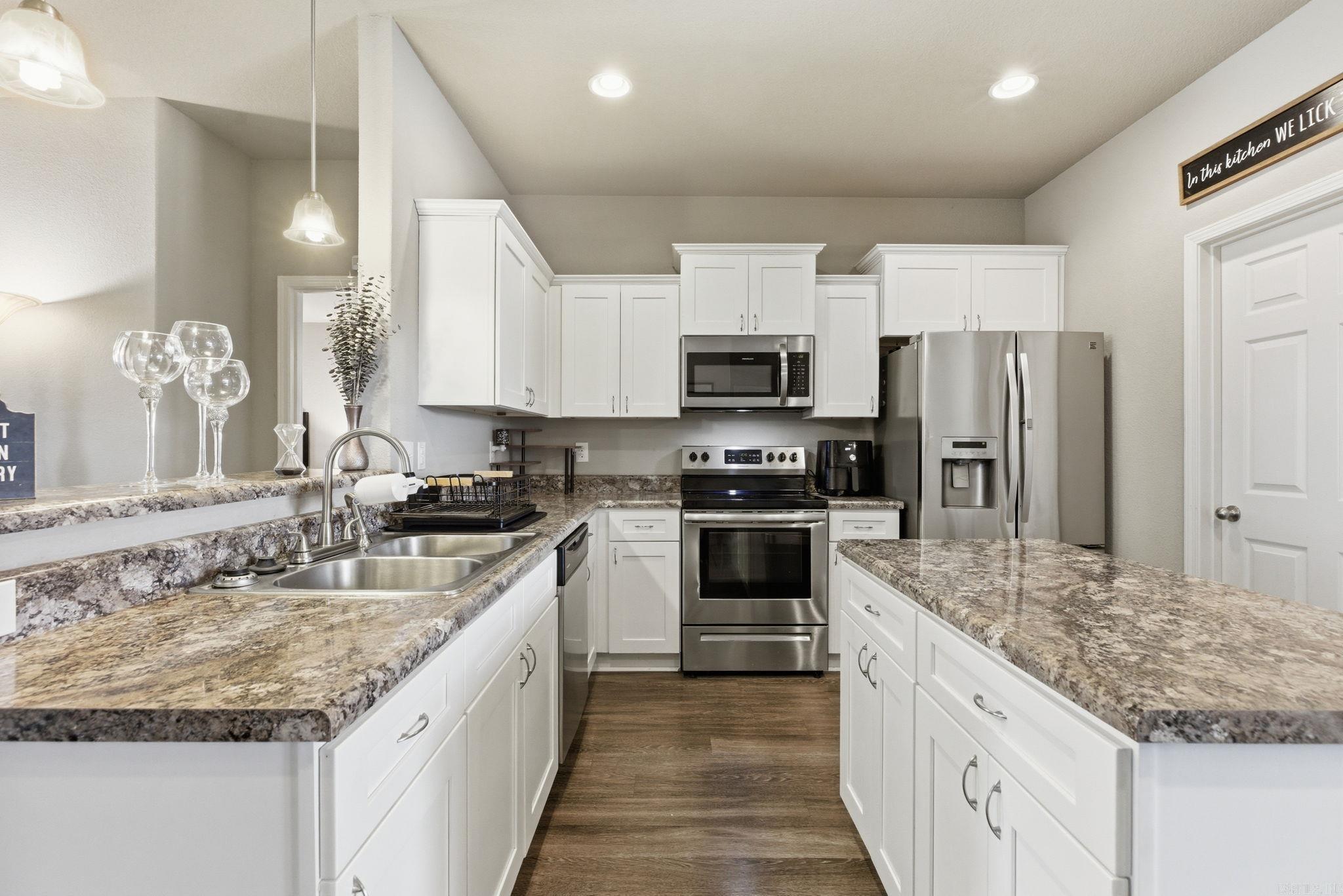 MEADOWS EDGE - Residential