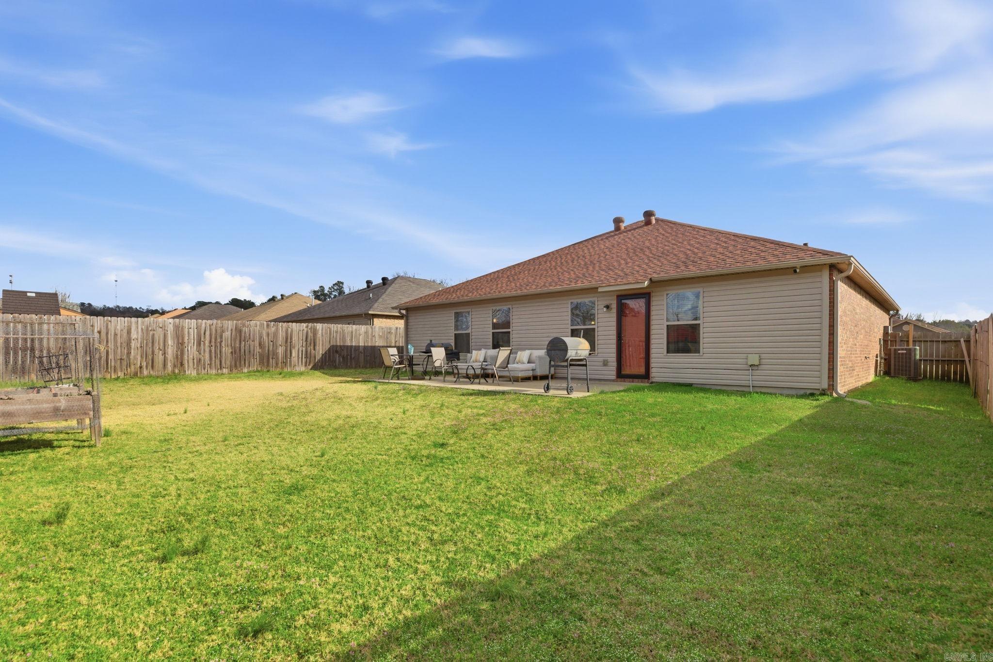 MEADOWS EDGE - Residential