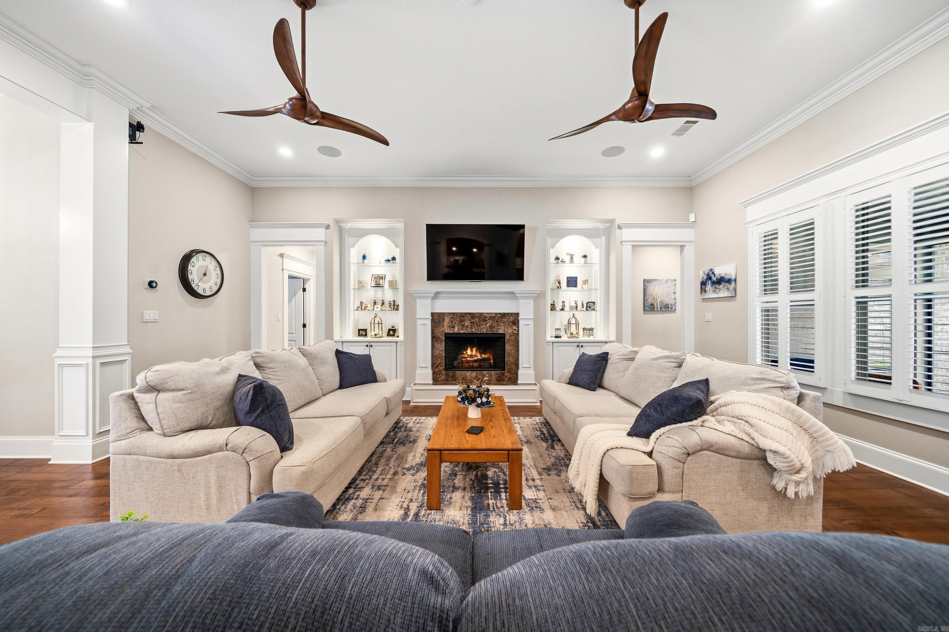 Red Oak Ridge - Residential