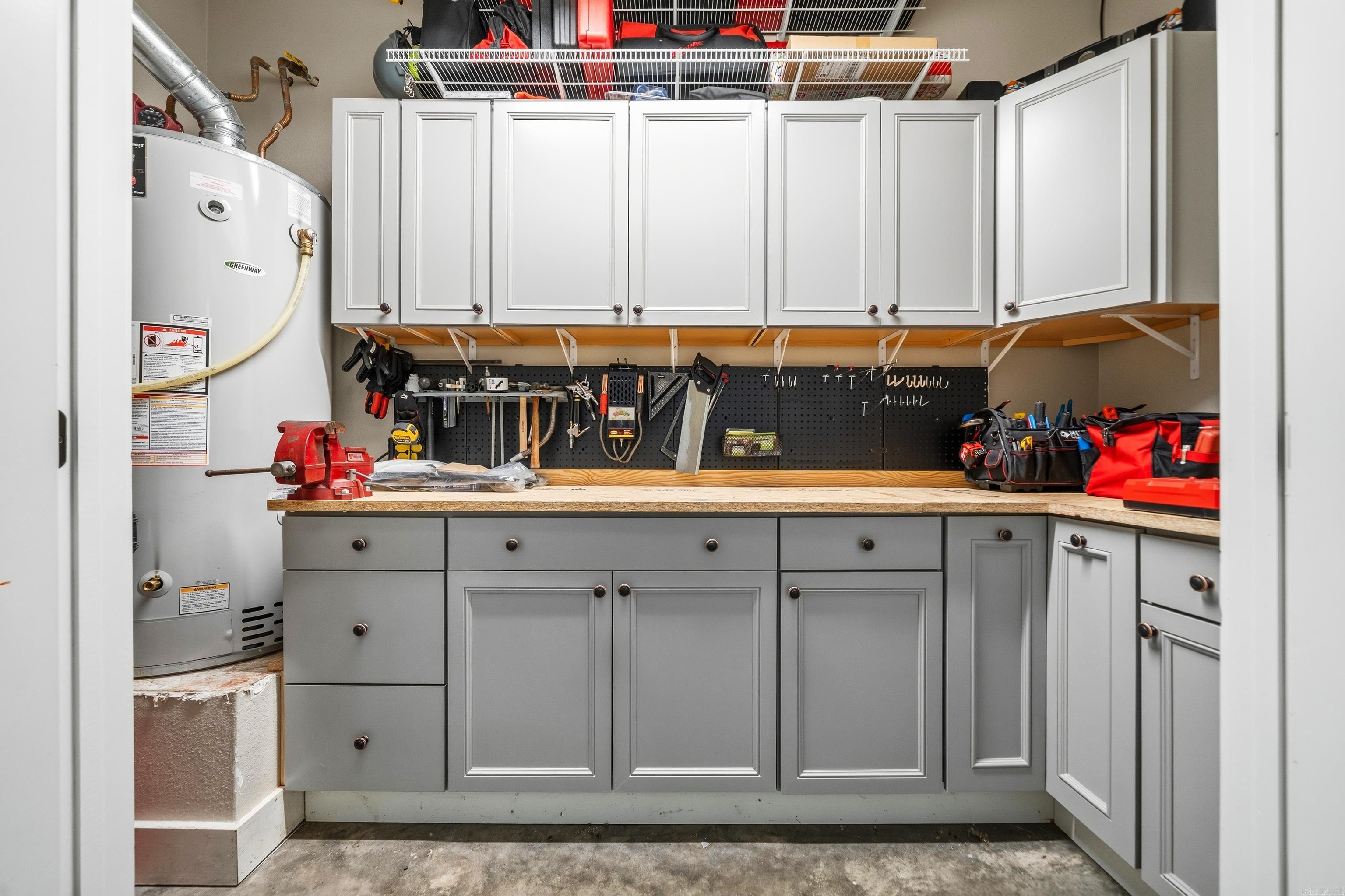 Red Oak Ridge - Residential