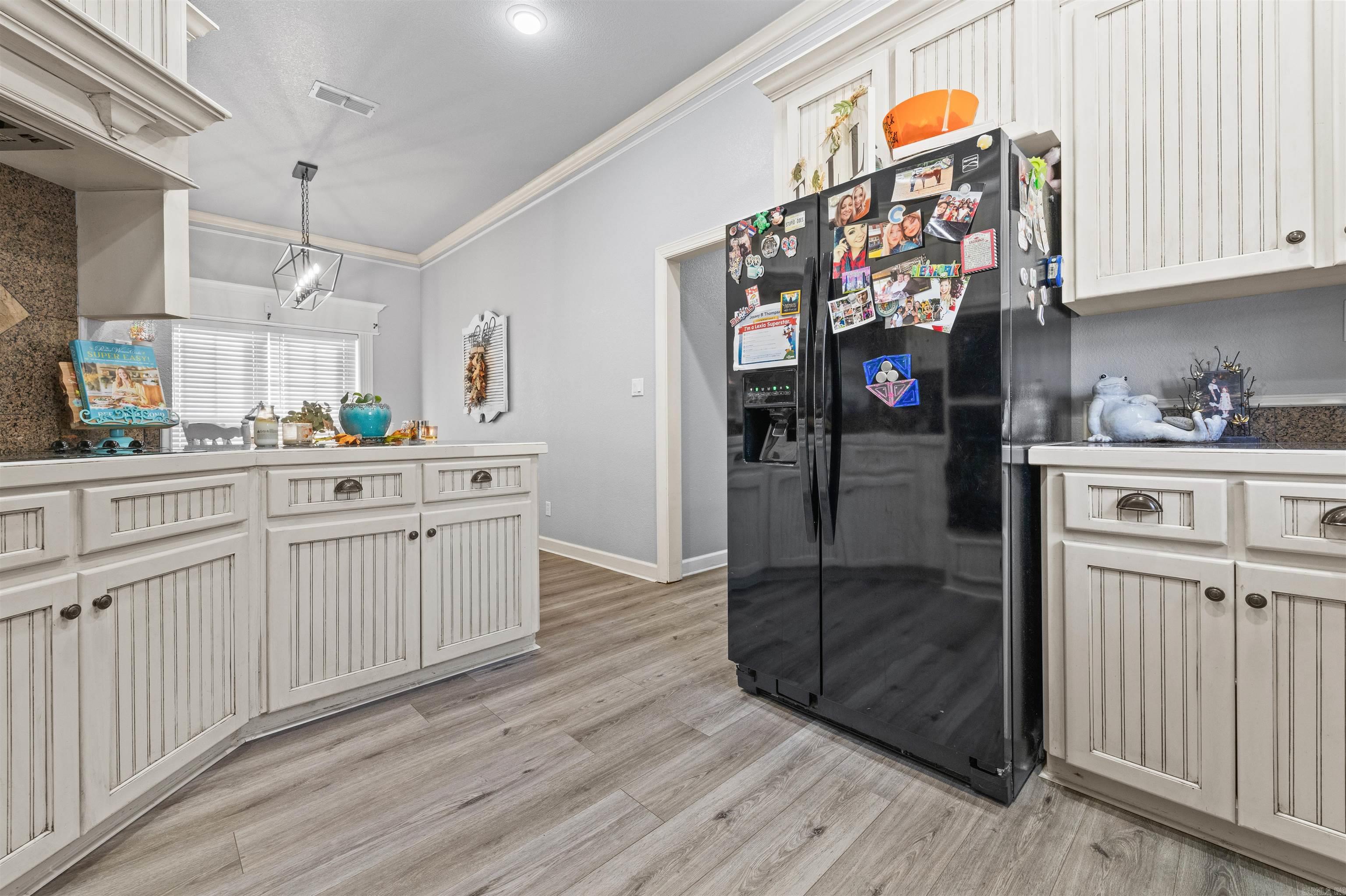 SHADOW CREEK - Residential