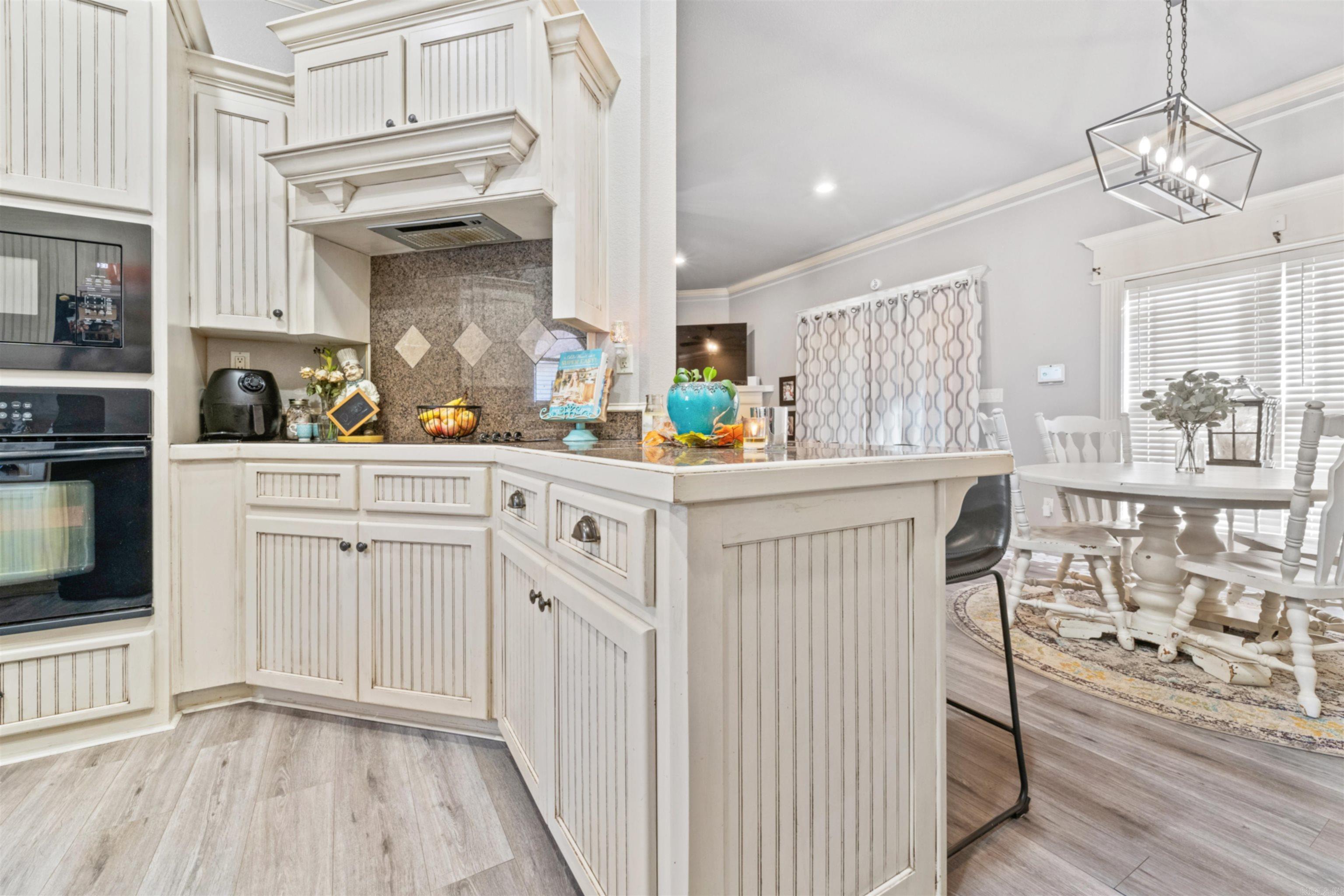 SHADOW CREEK - Residential