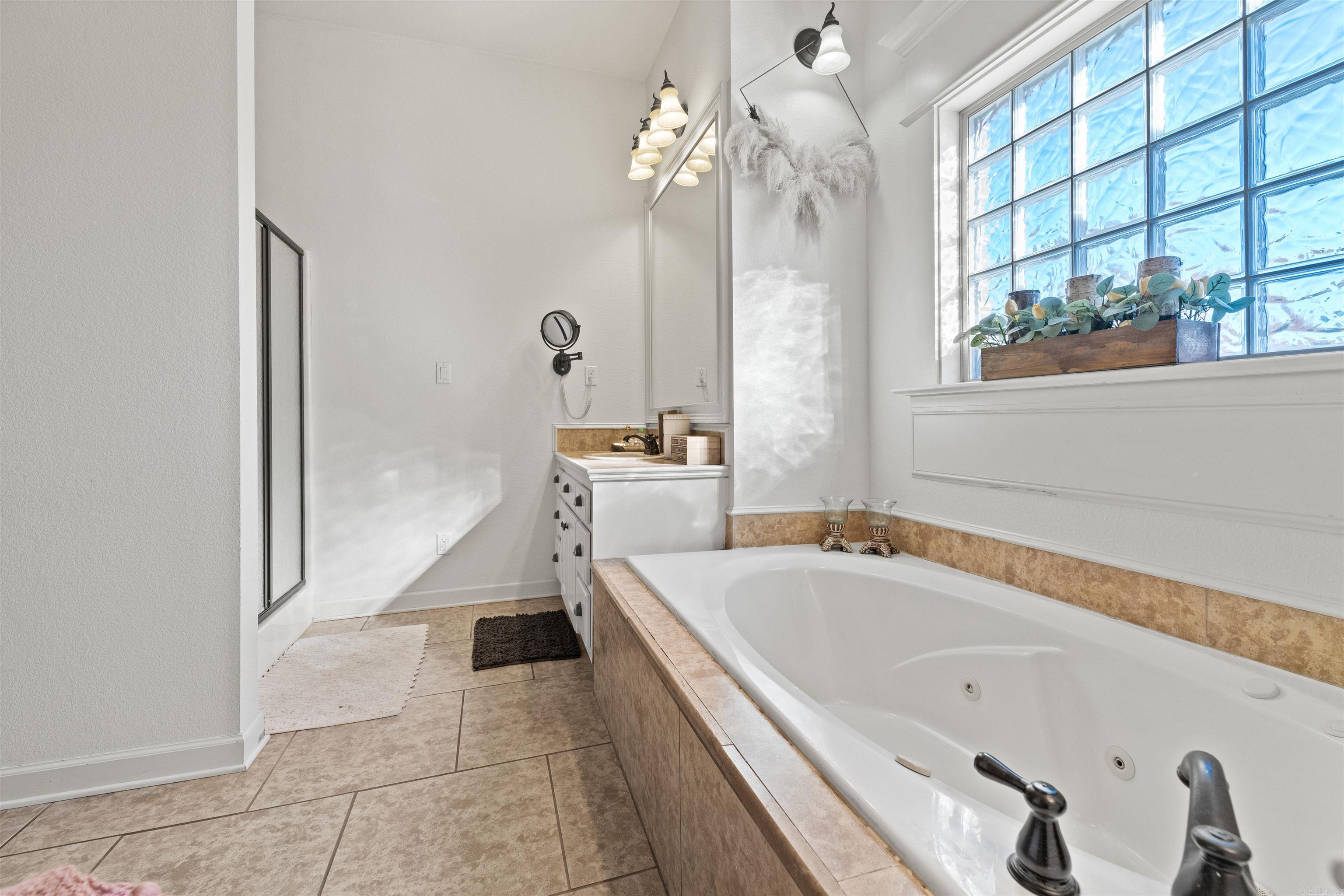 SHADOW CREEK - Residential