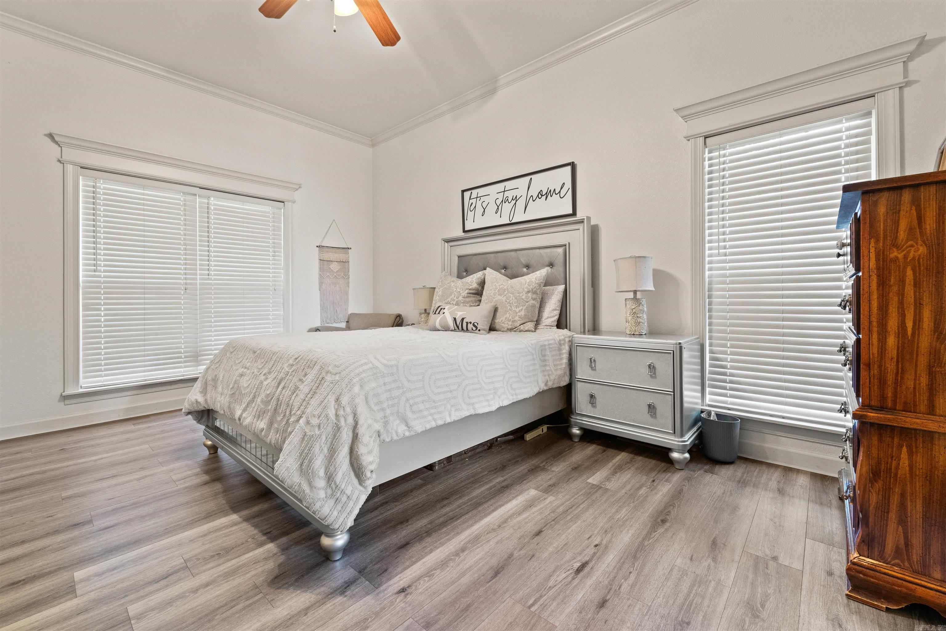 SHADOW CREEK - Residential