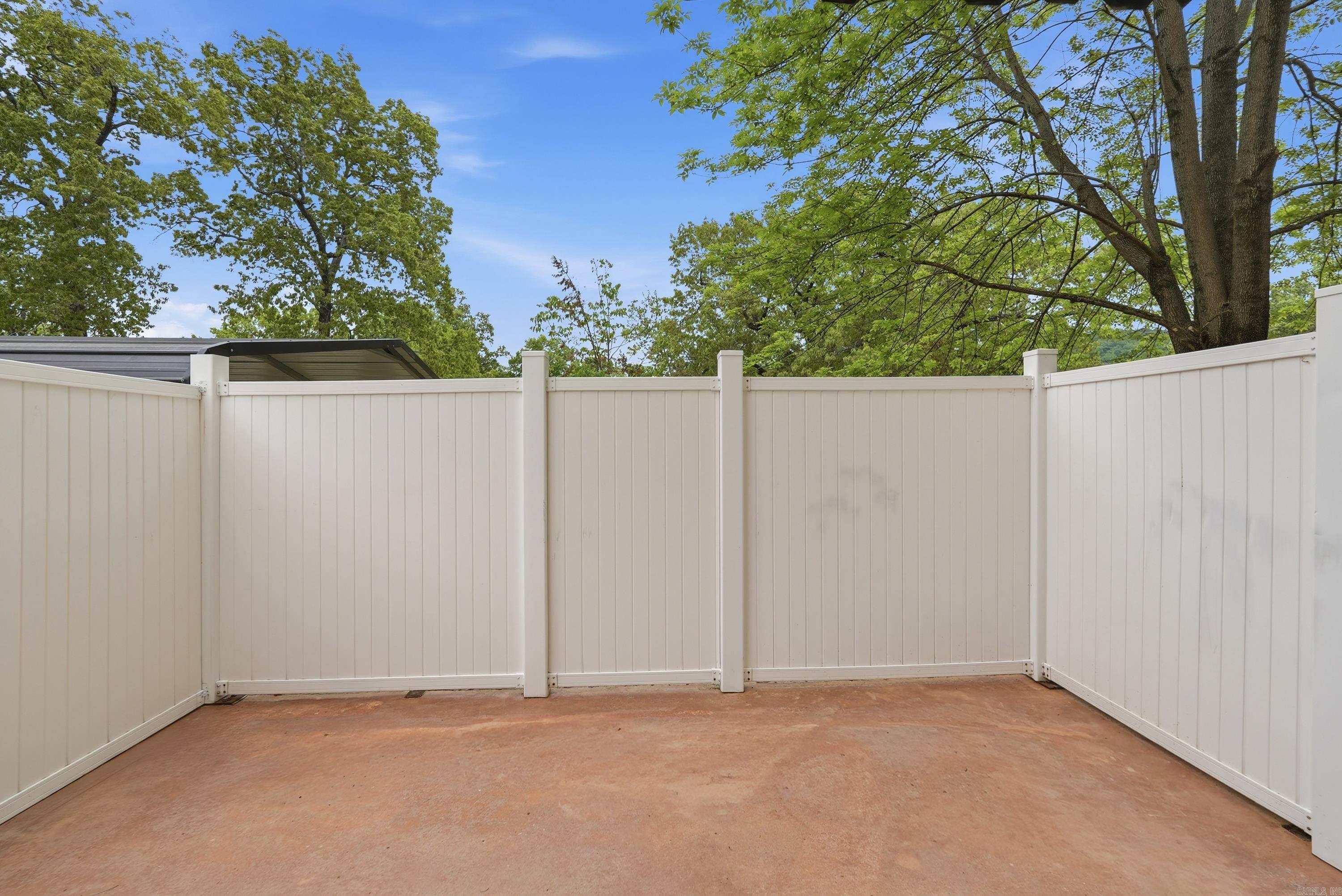 SPRING PARK - Residential