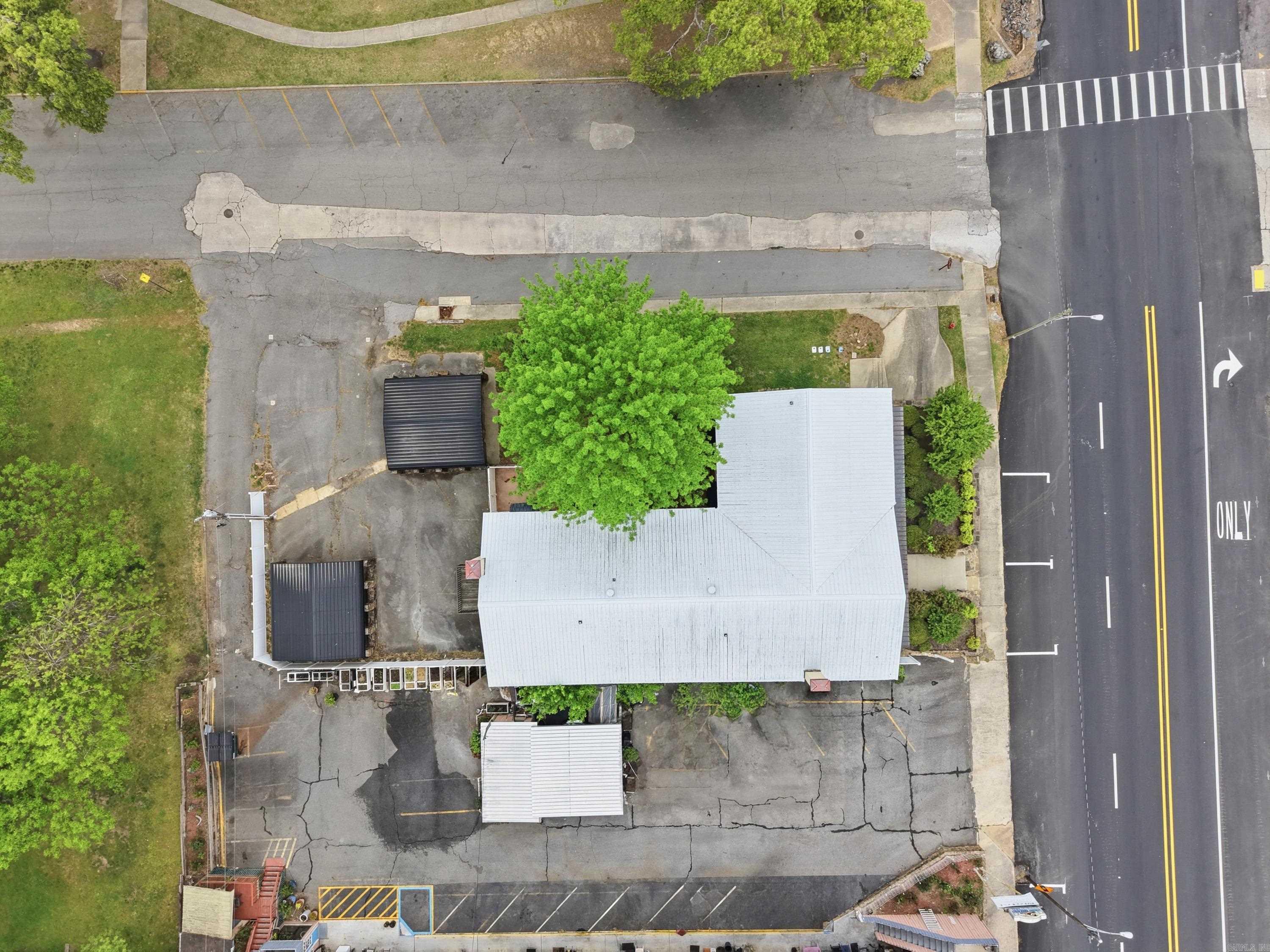 SPRING PARK - Residential