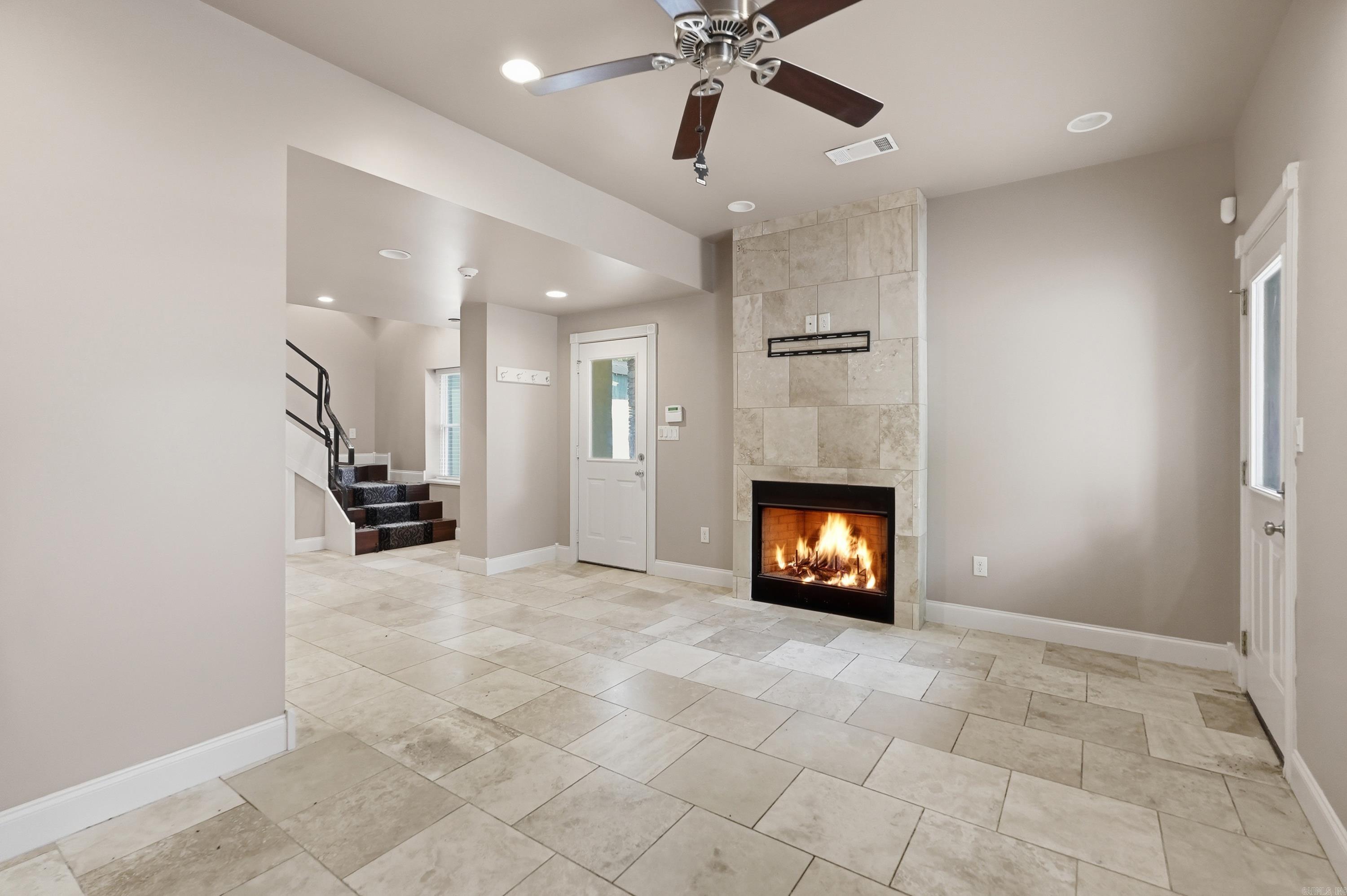 SPRING PARK - Residential