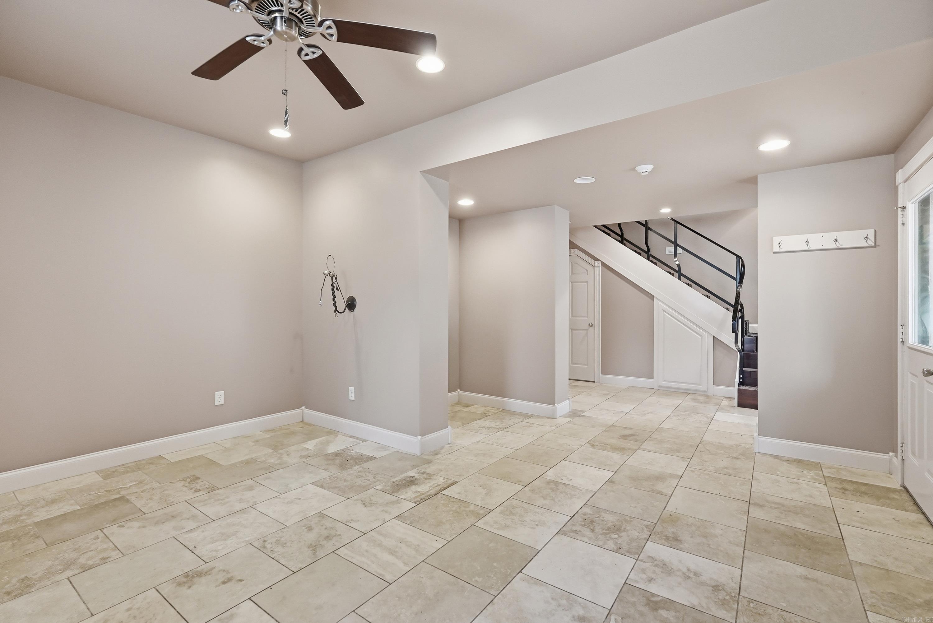 SPRING PARK - Residential