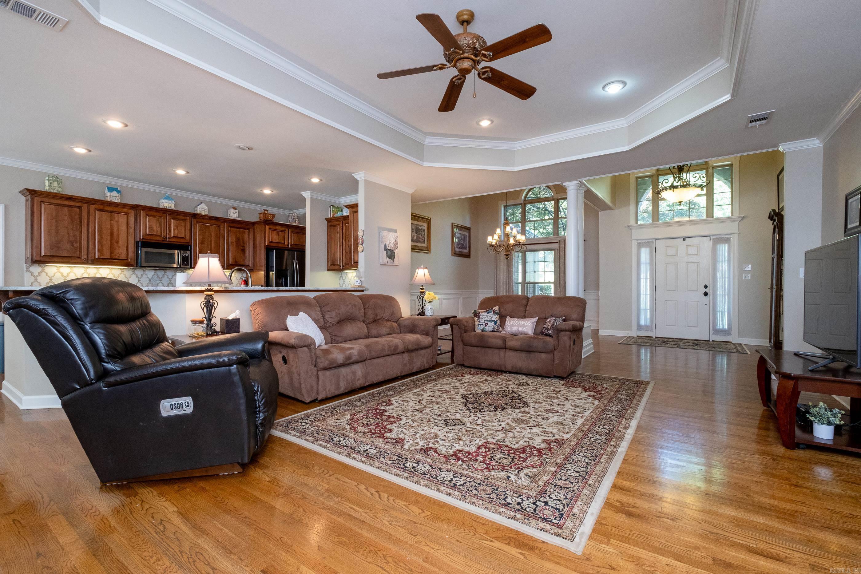 THE VILLAGES OF WELLINGTON - Residential