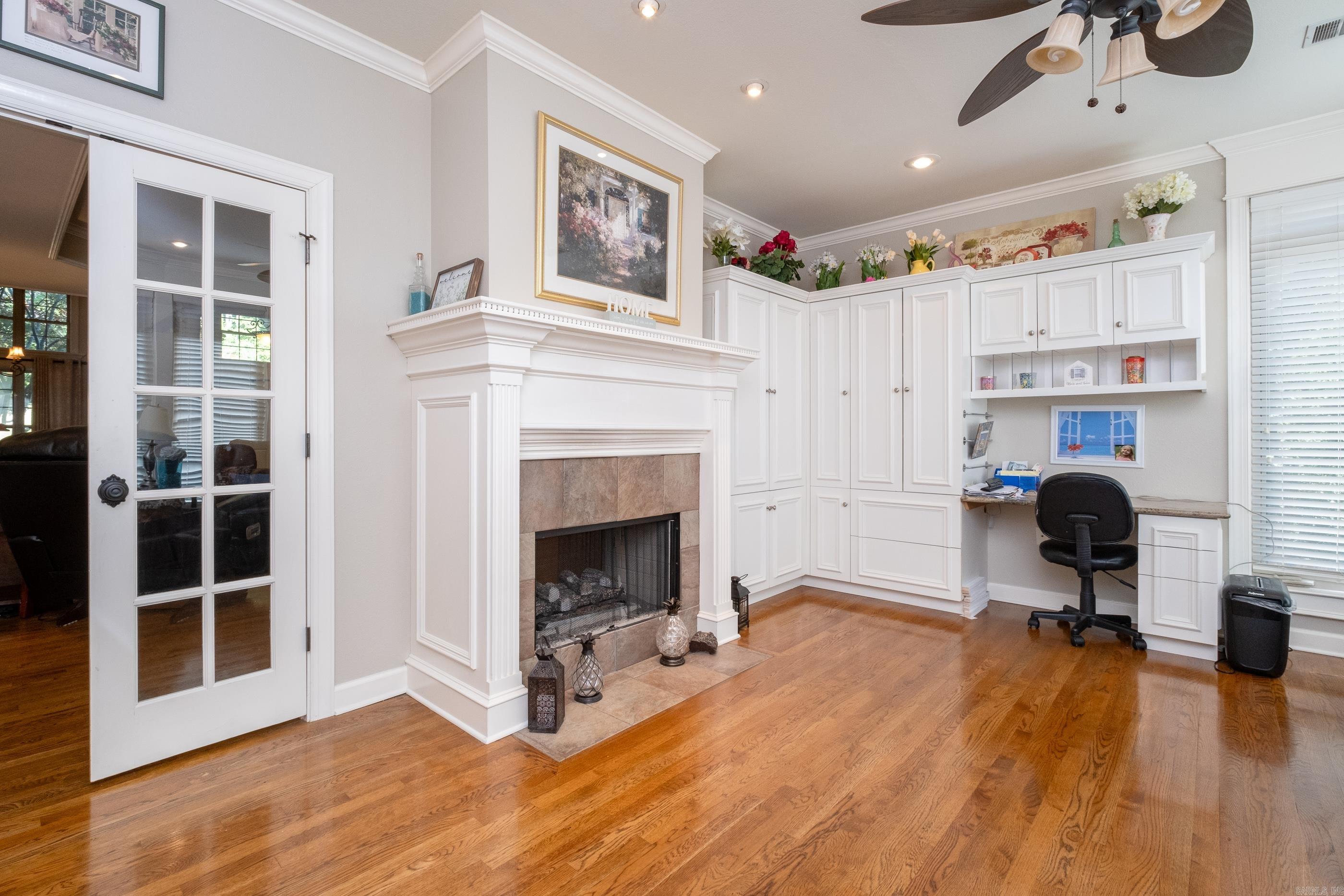 THE VILLAGES OF WELLINGTON - Residential