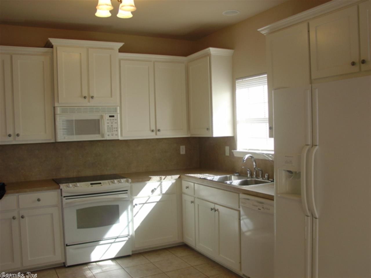 MEADOWLAKE - Residential