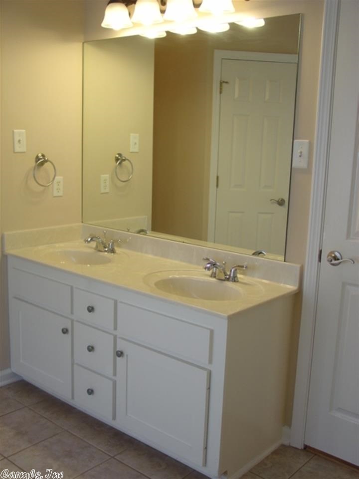 MEADOWLAKE - Residential