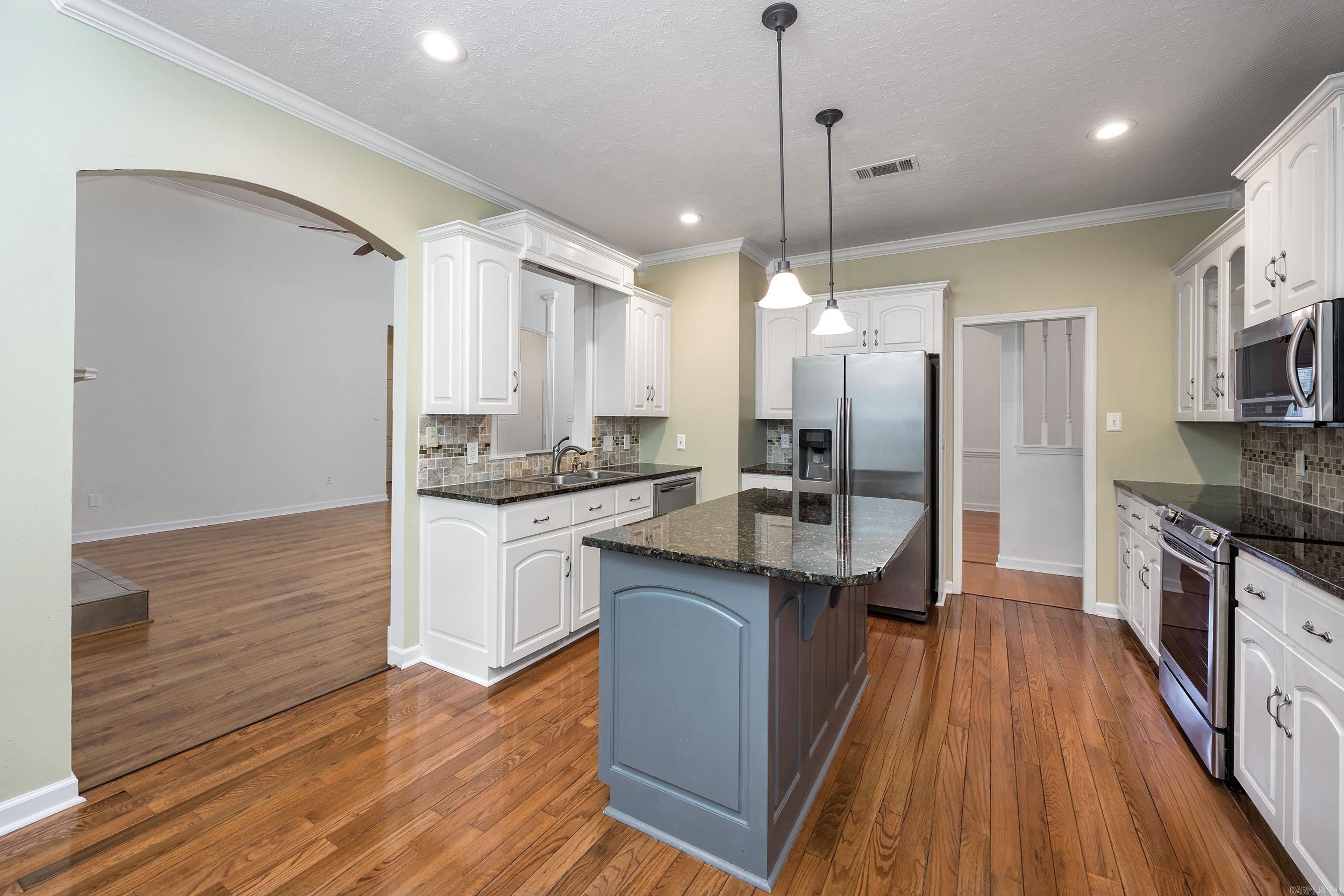 OVERBROOK - Residential