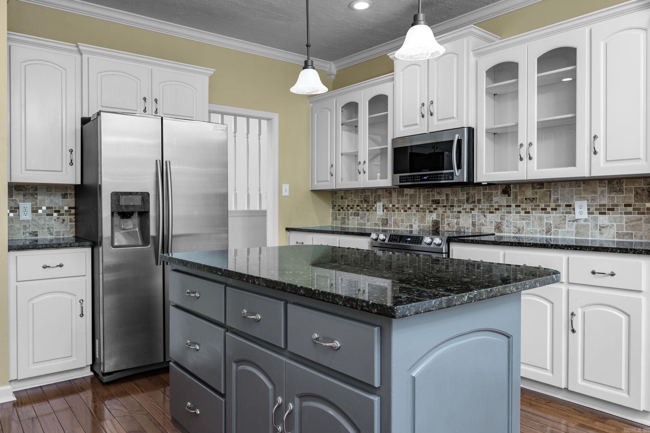 OVERBROOK - Residential