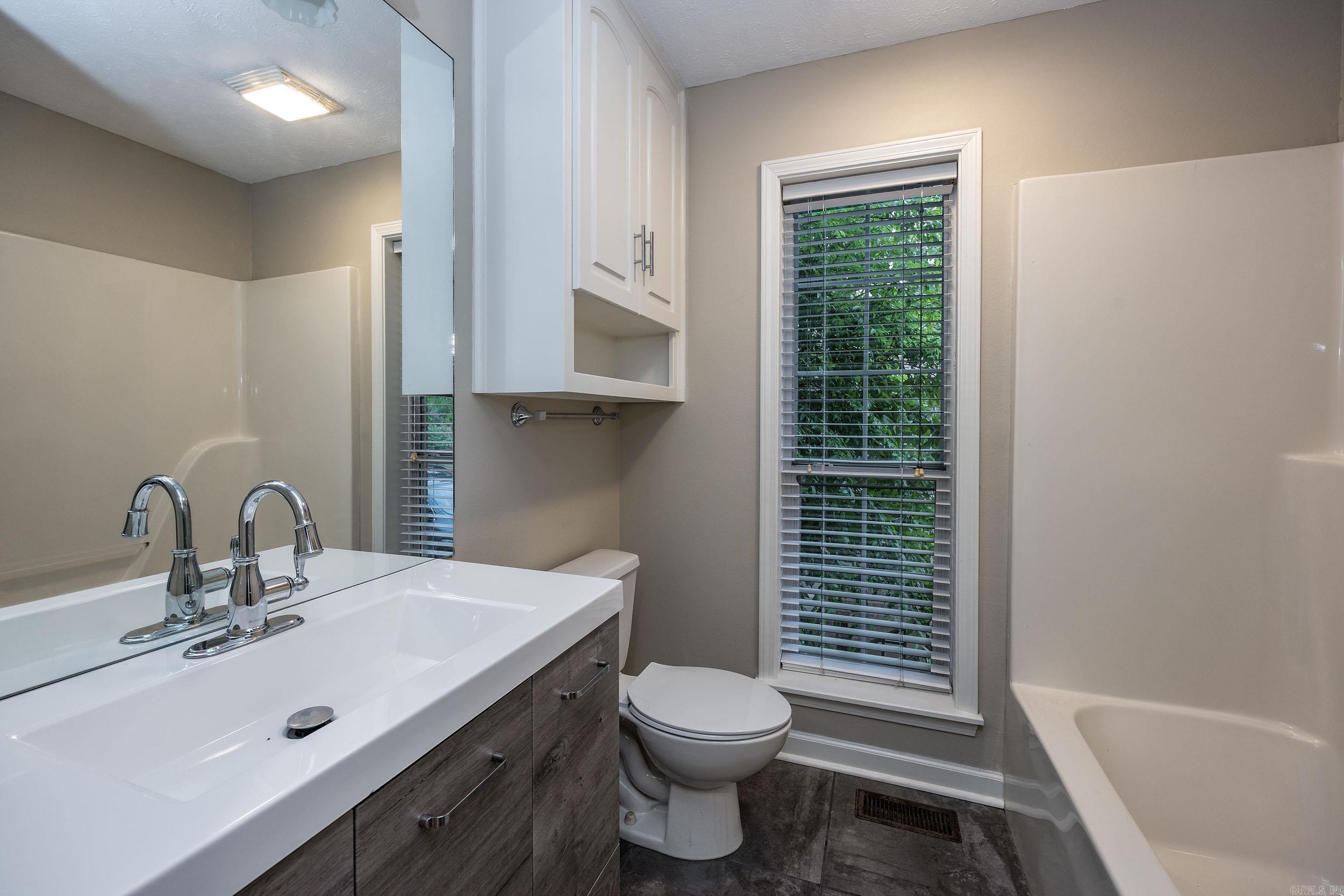 OVERBROOK - Residential