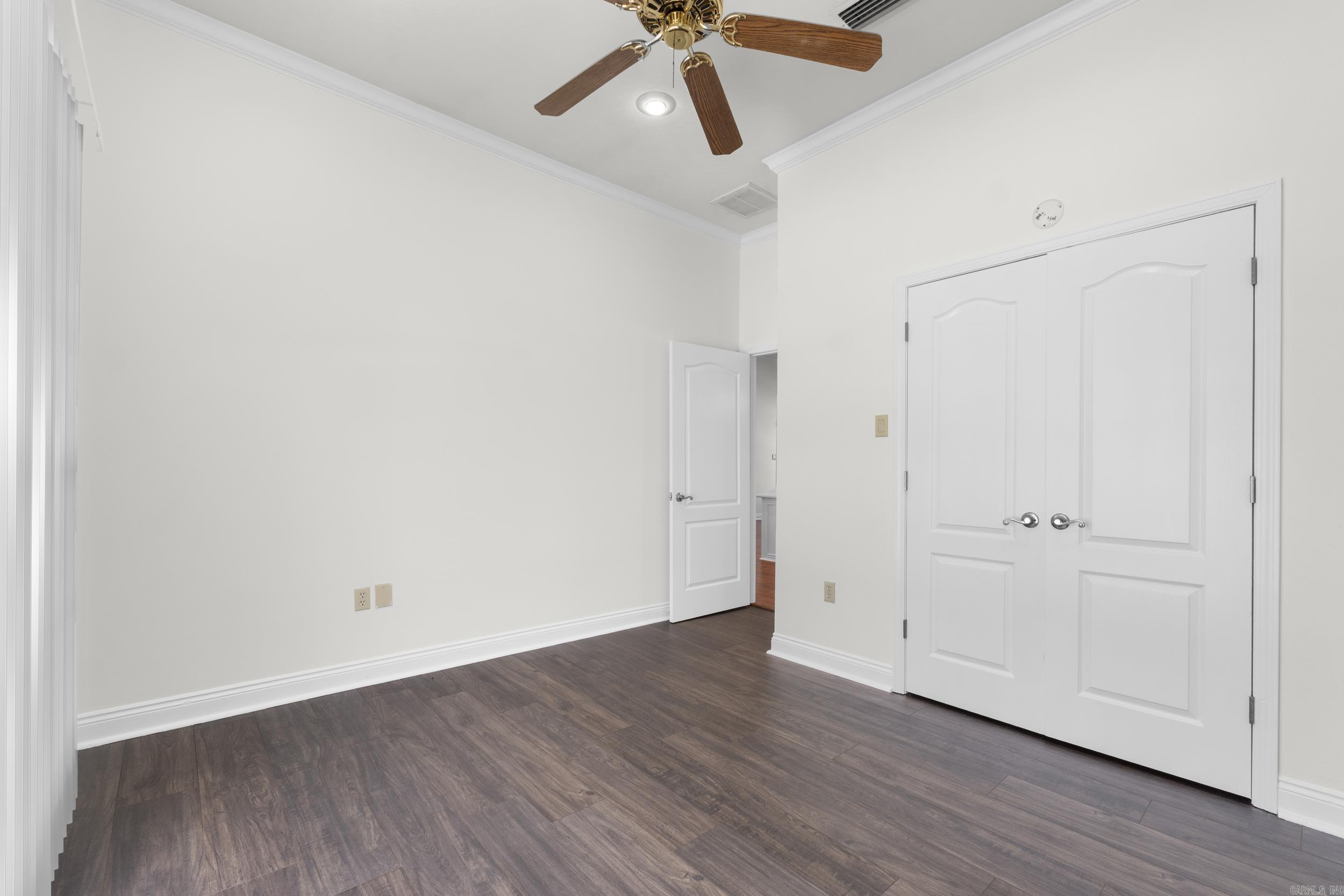 WOODLAND SPRINGS - Residential