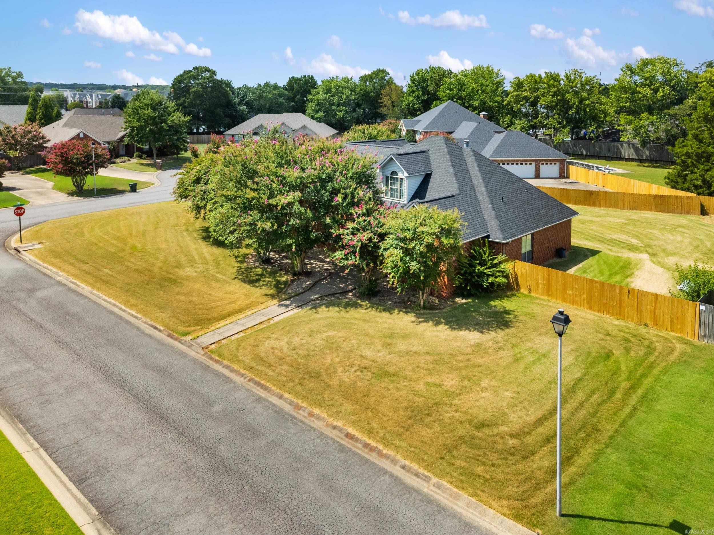 WOODLAND SPRINGS - Residential