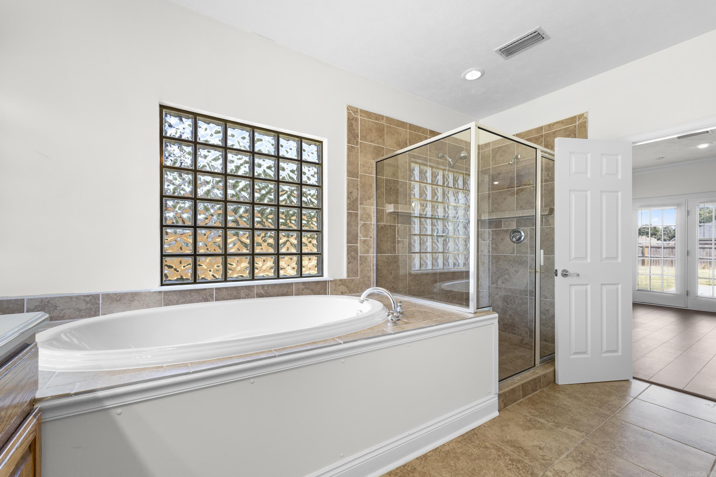 WOODLAND SPRINGS - Residential